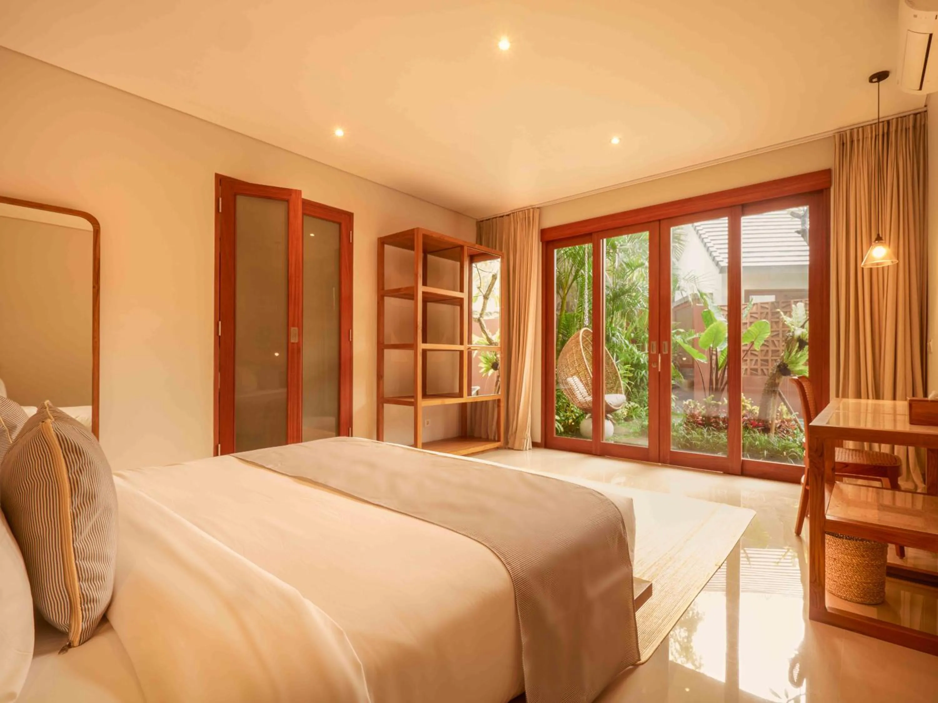 Bed in Agra & Amurti Villas