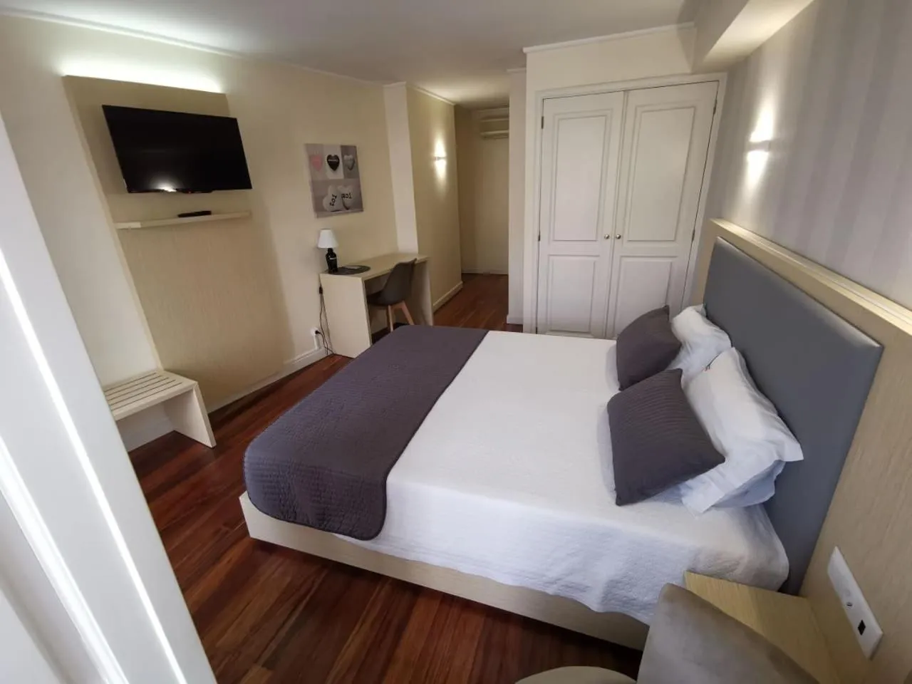 Bed in Hotel Residencial Dora