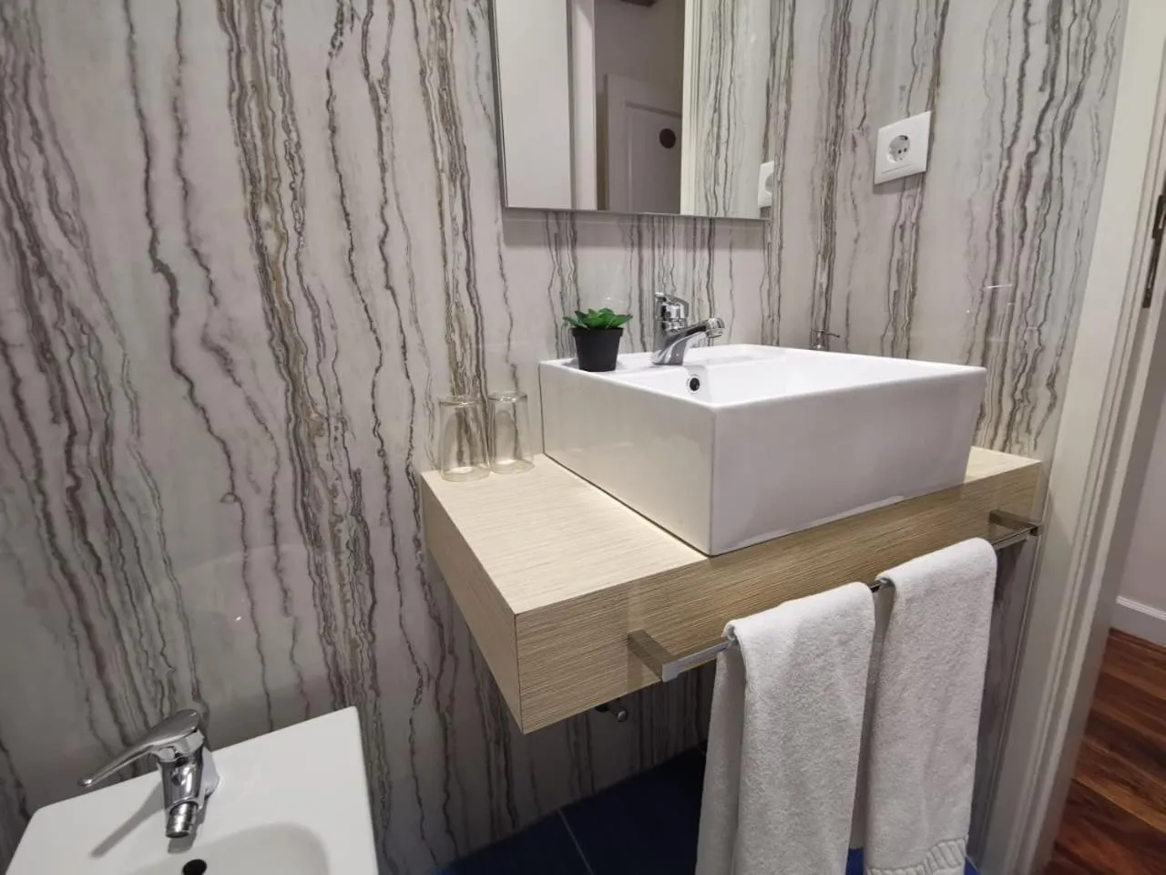 Bathroom in Hotel Residencial Dora