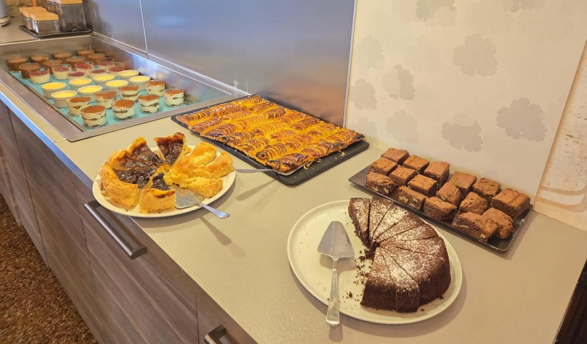 Restaurant/places to eat in Hotel Le Bourgogne