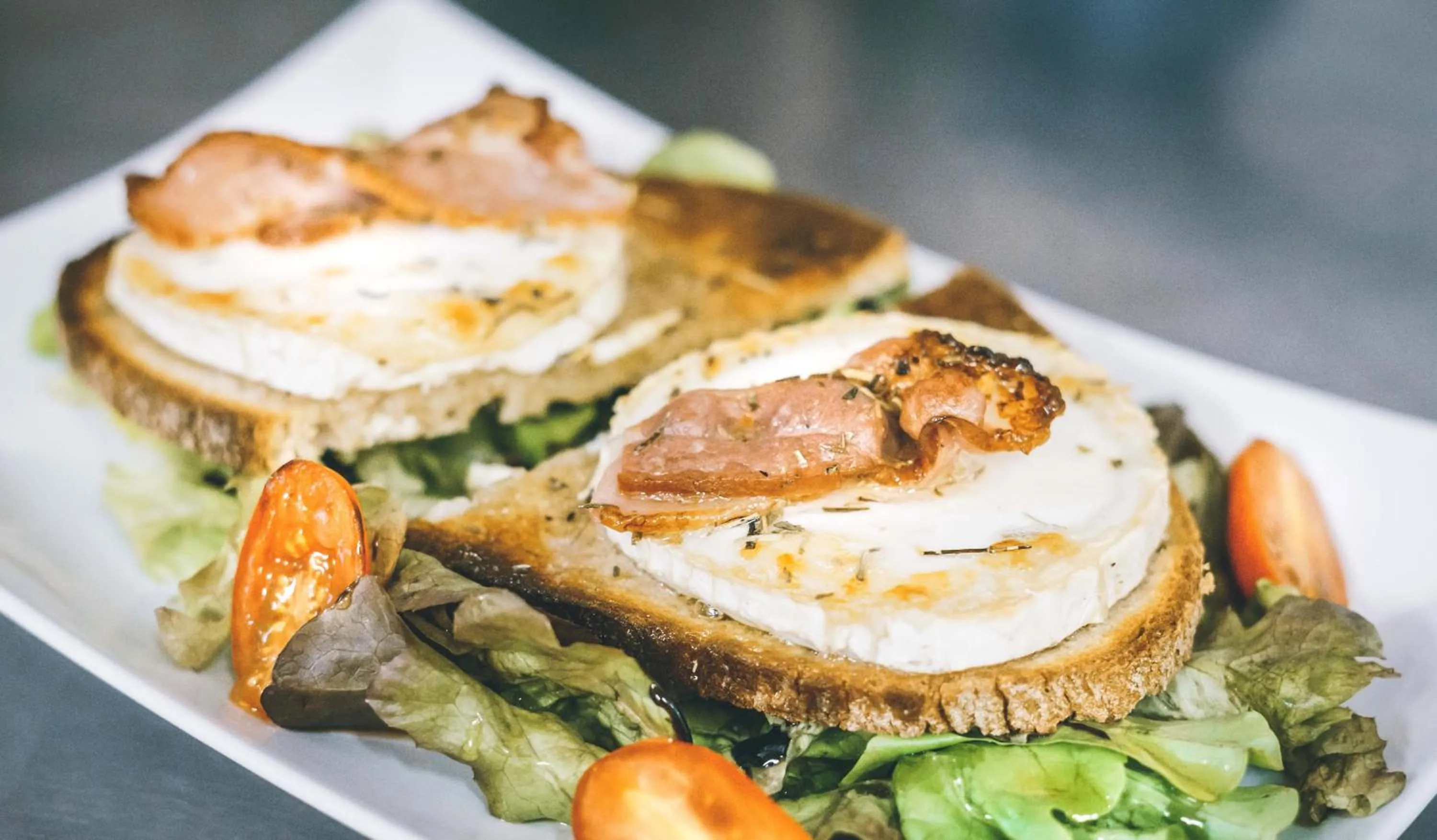 Food in Hotel Le Bourgogne