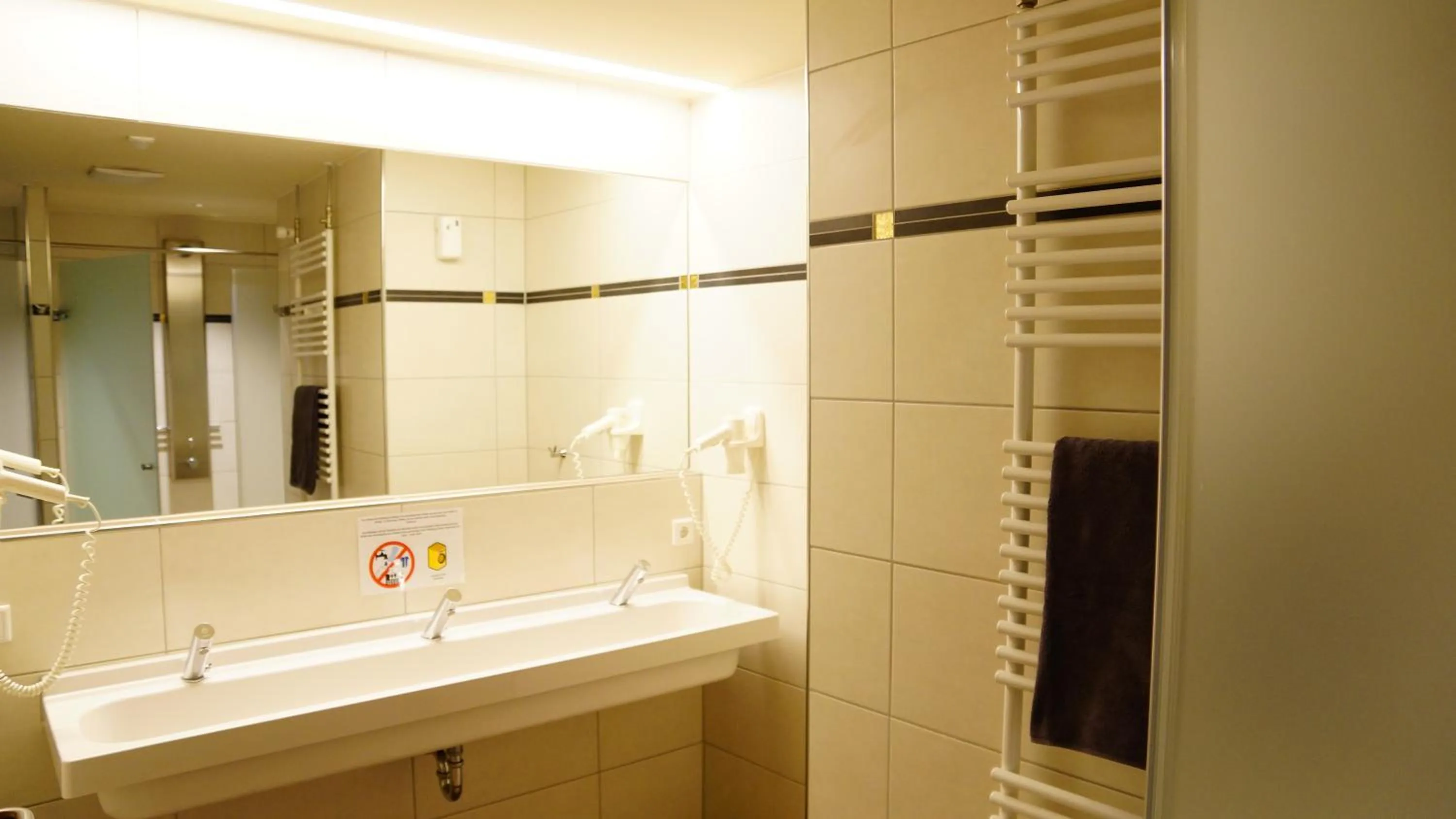 Bathroom in Bavaria City Hostel - Design Hostel