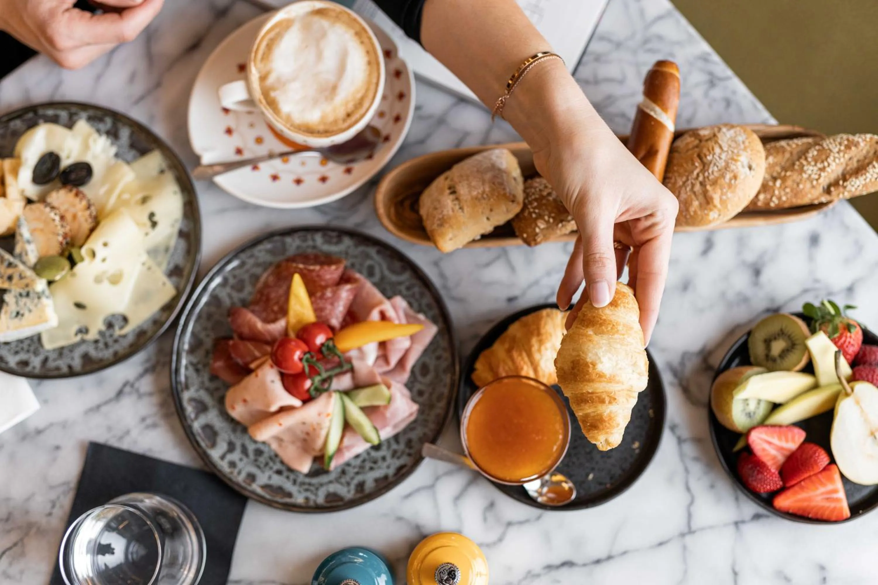 Breakfast in Casinohotel Velden