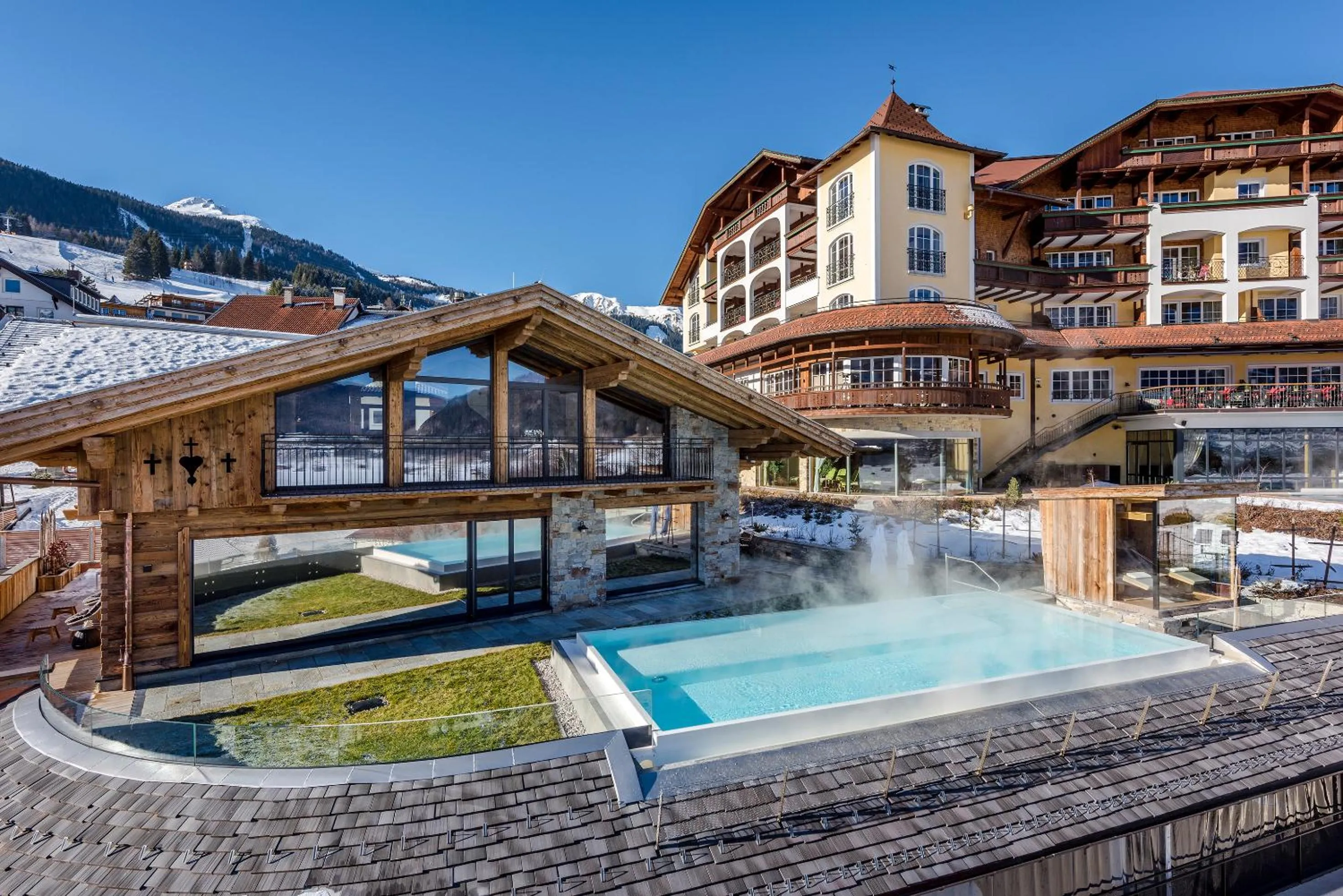 Property building in Hotel Post Lermoos