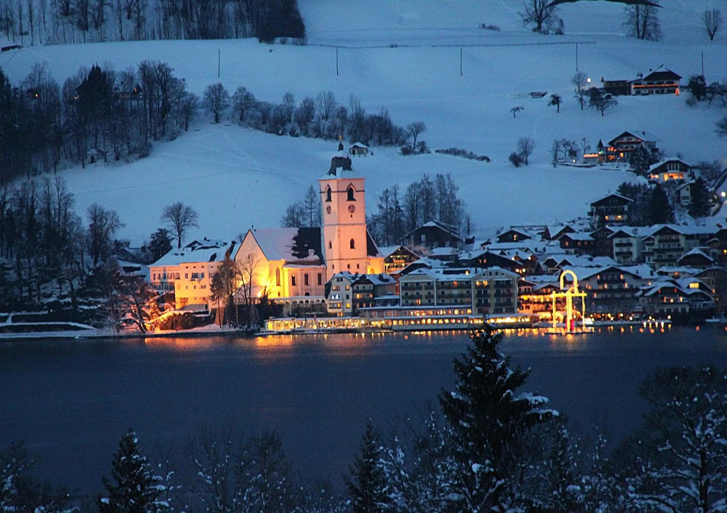 Property building in Romantik Hotel Im Weissen Rössl am Wolfgangsee