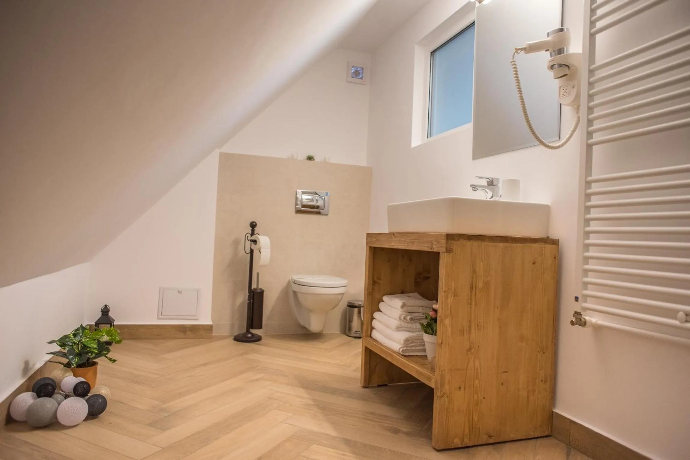 Toilet, Bed in Boga Rooms