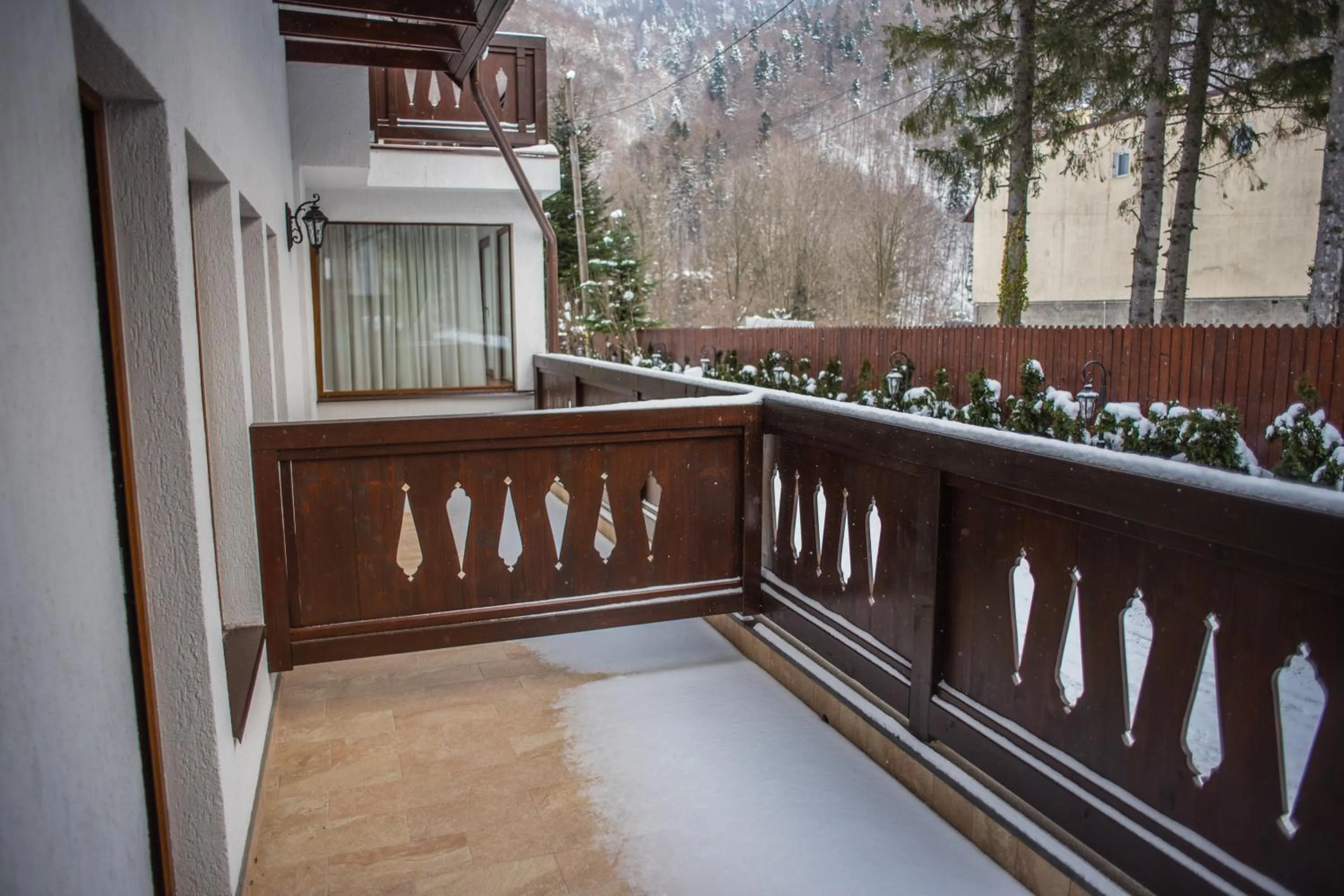 Property building in Boga Rooms