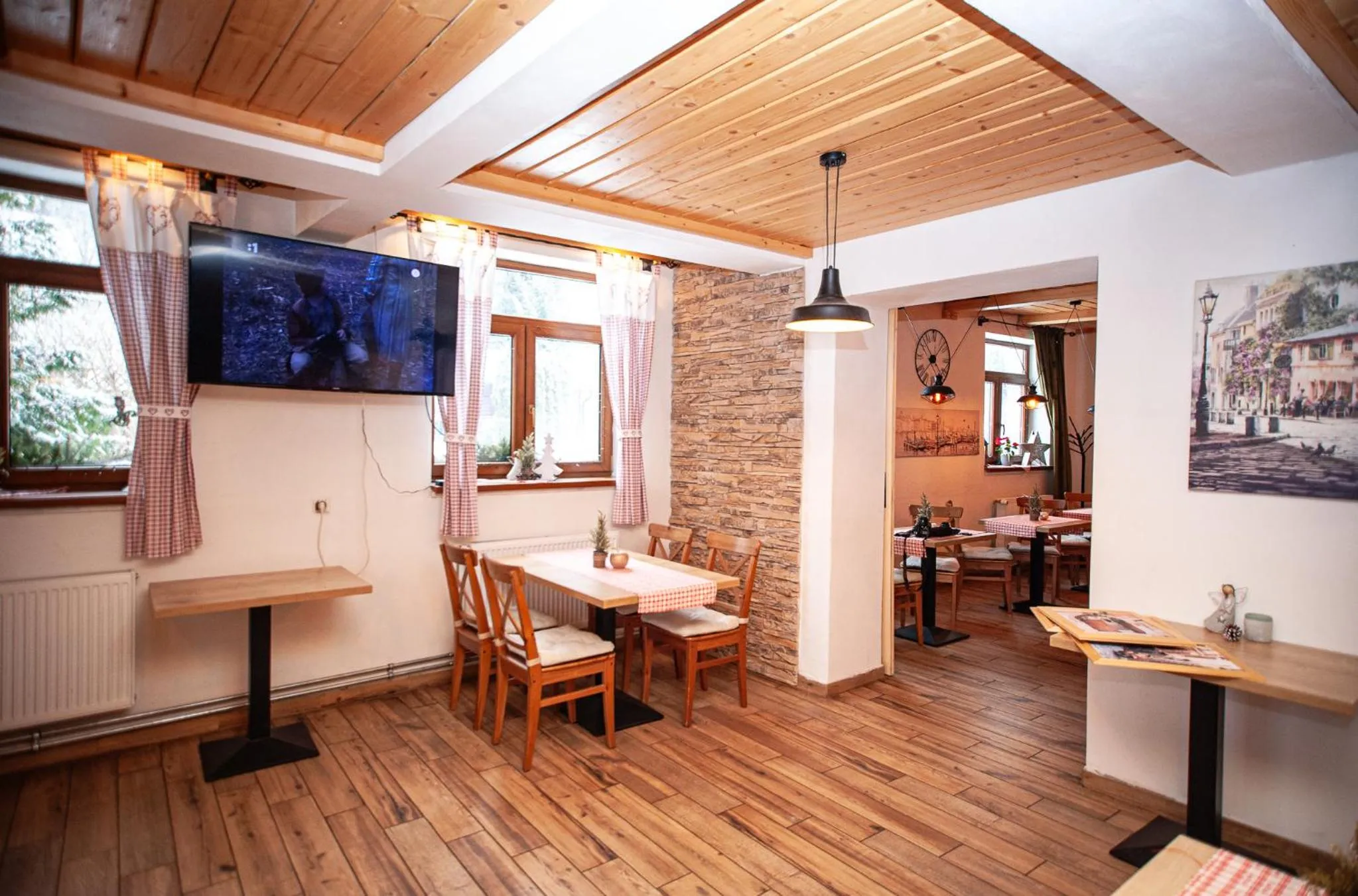 Hostinec pod úbočou