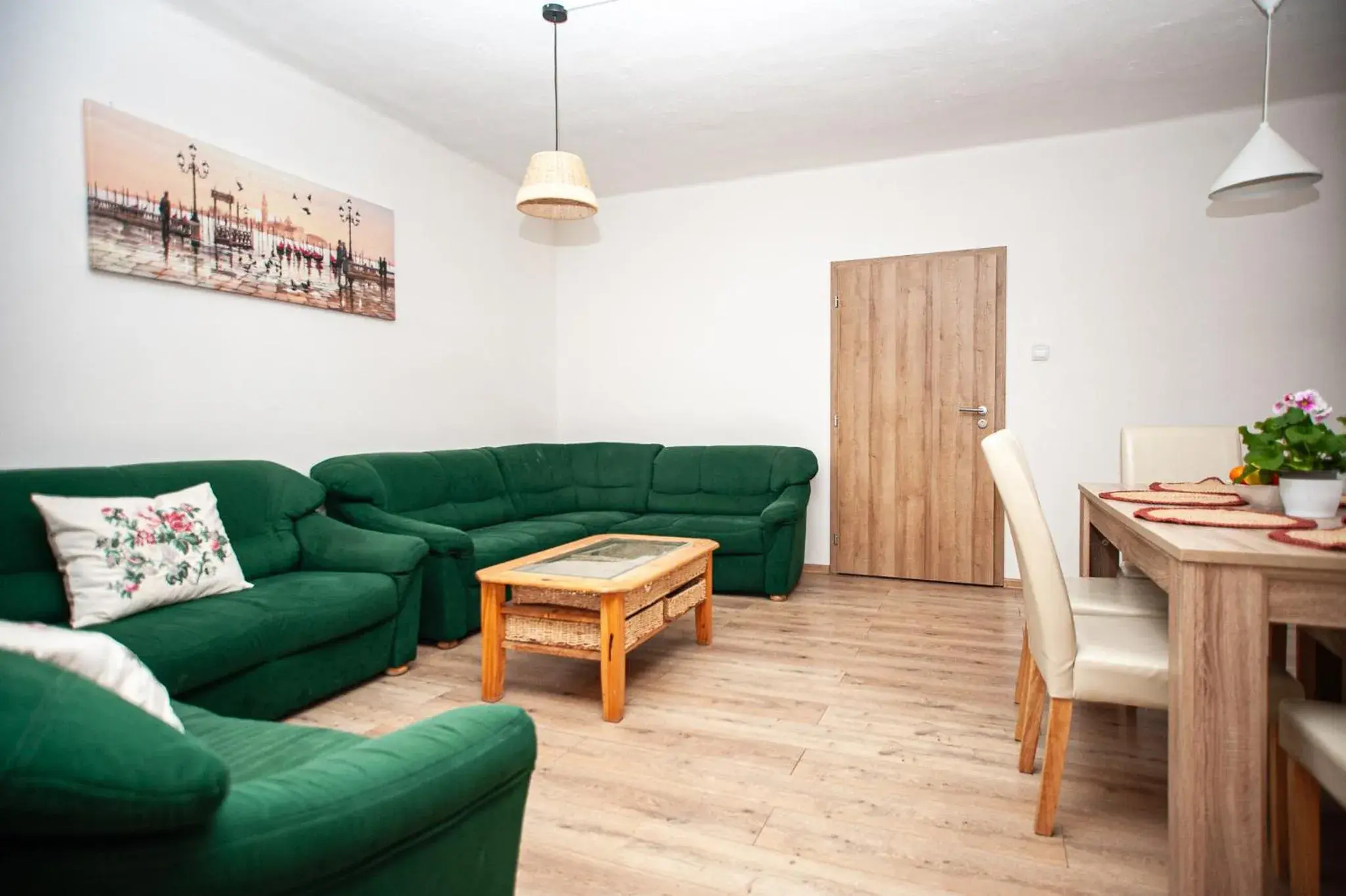 Comfort Quadruple Room in Hostinec pod úbočou Comfort Quadruple Room in Hostinec pod úbočou