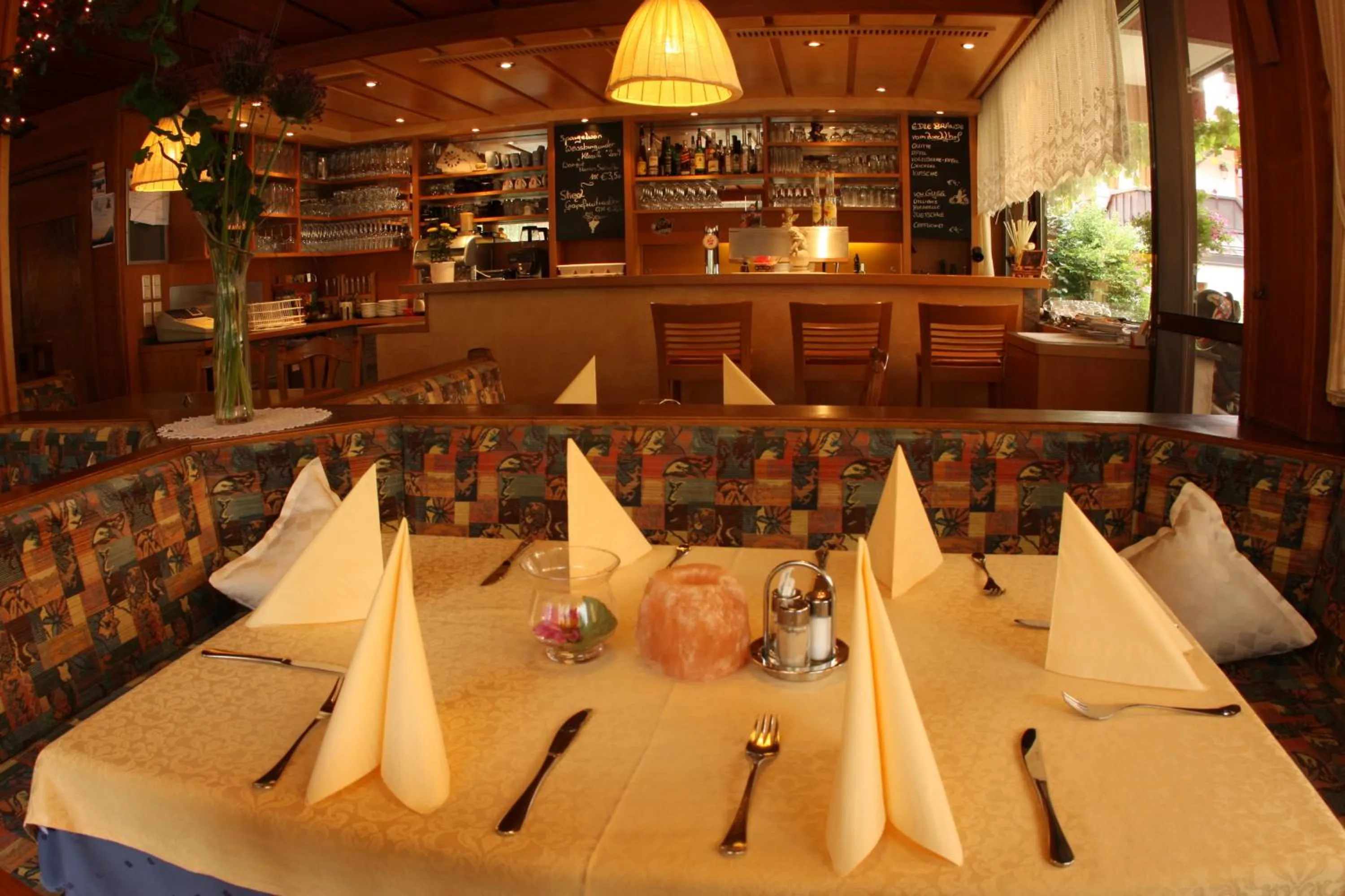 Restaurant/places to eat in das Christophorus