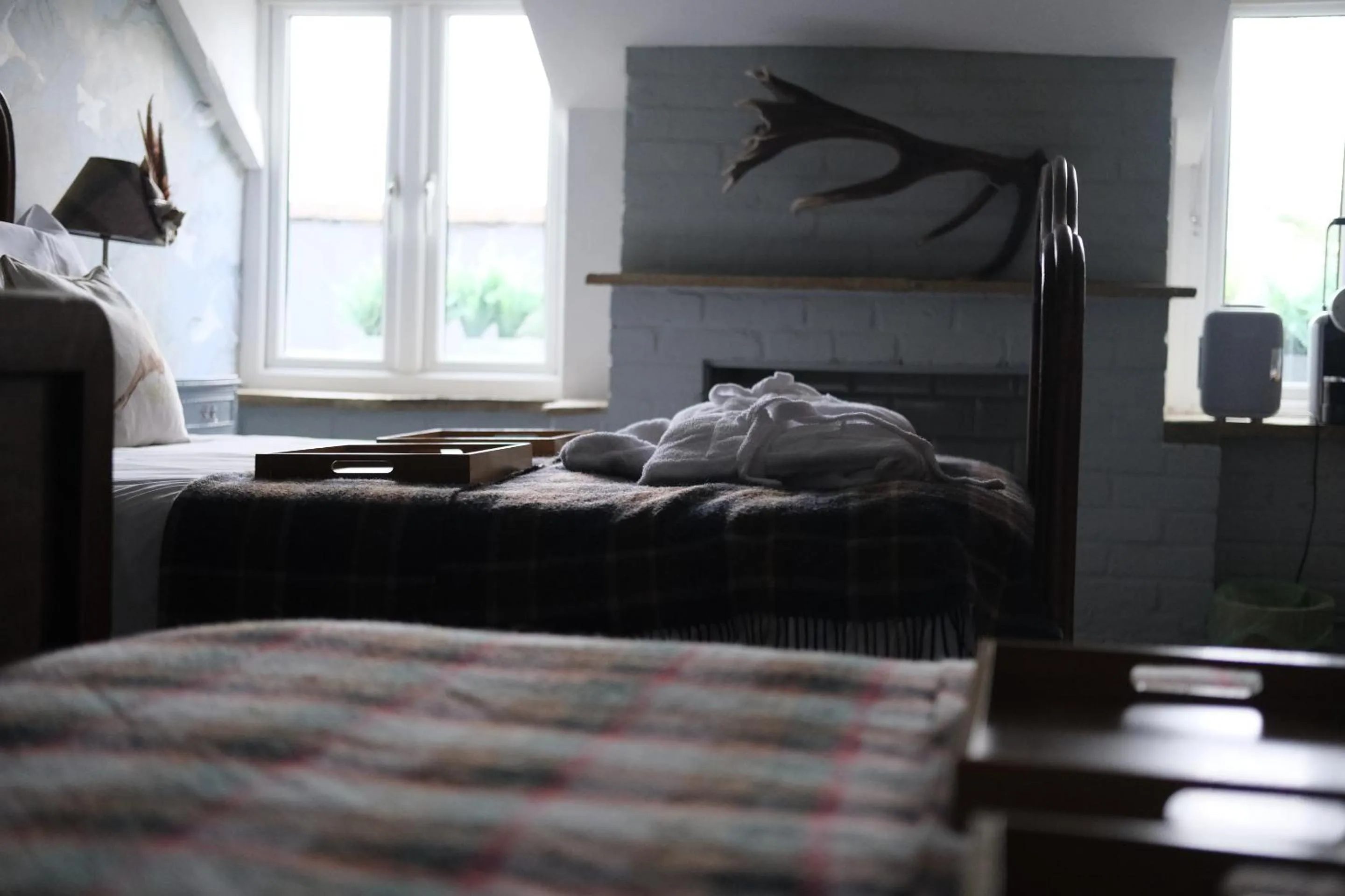 Bedroom, Bed in The Crown Inn Dial Post