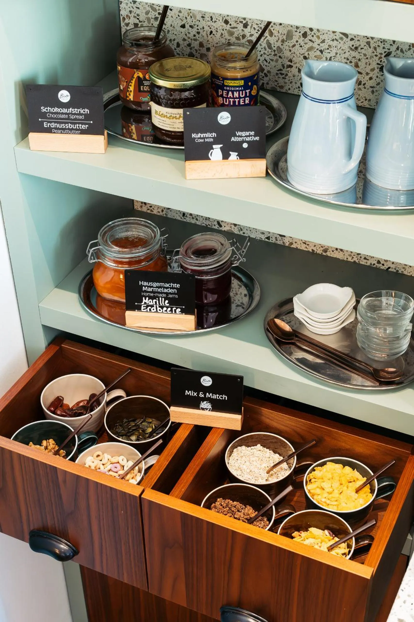 Breakfast in Bio-Hotel Schani Wienblick