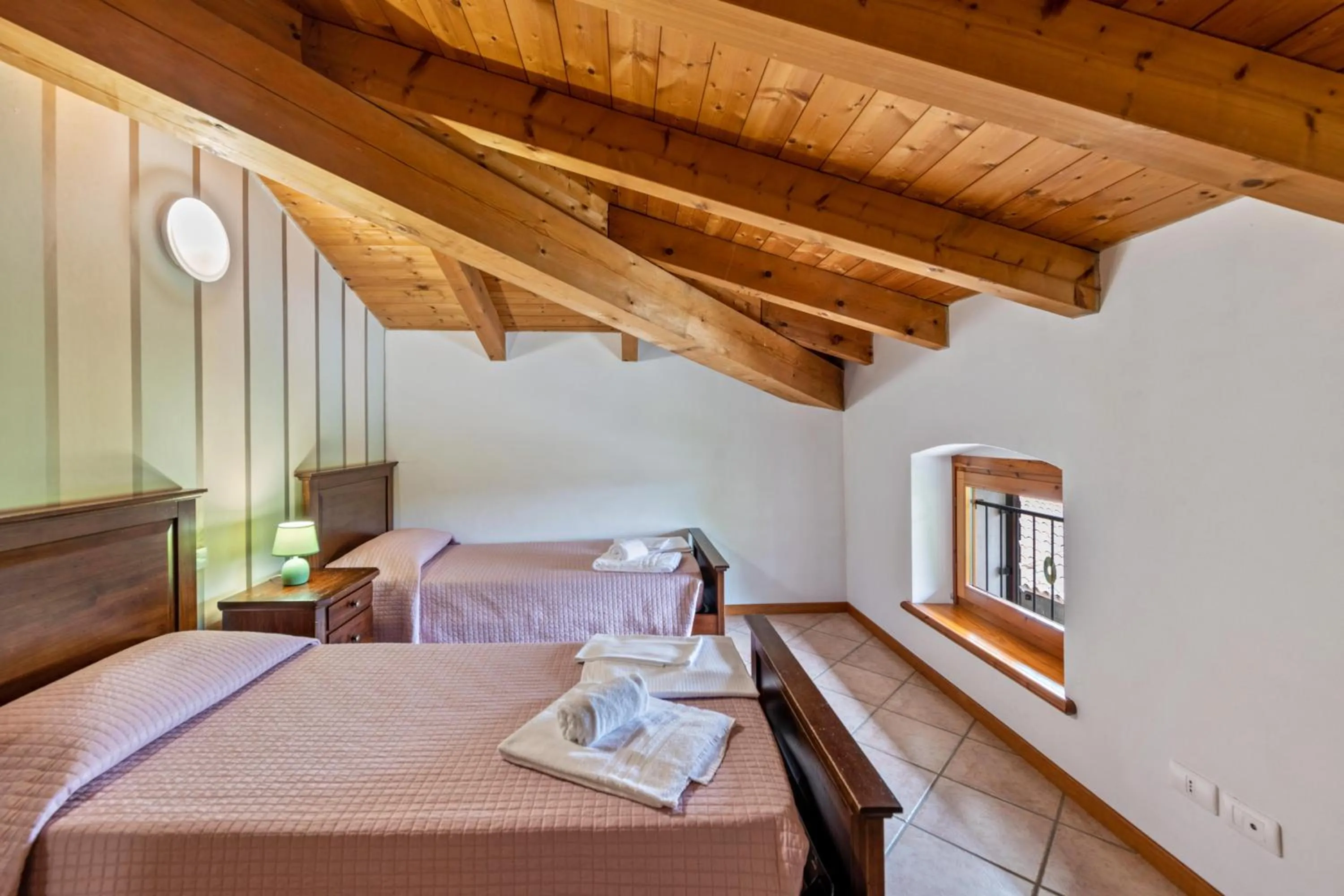 Bedroom, Bed in AGRITURISMO COLOMBARE TEBOI