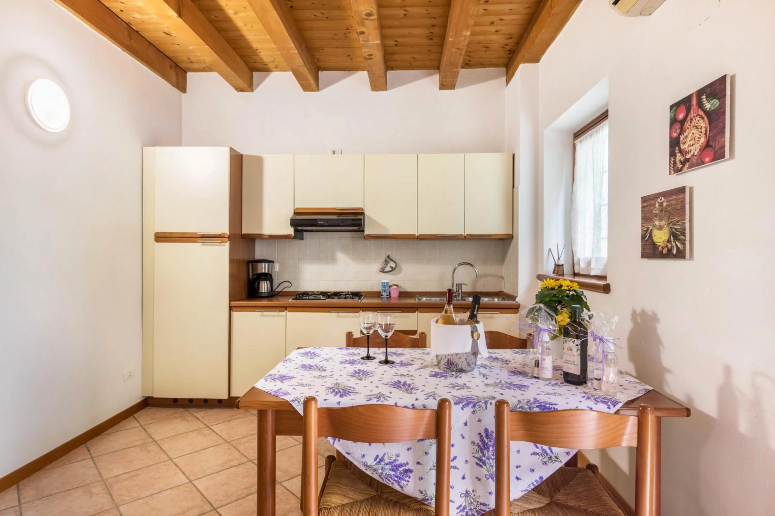 kitchen in AGRITURISMO COLOMBARE TEBOI