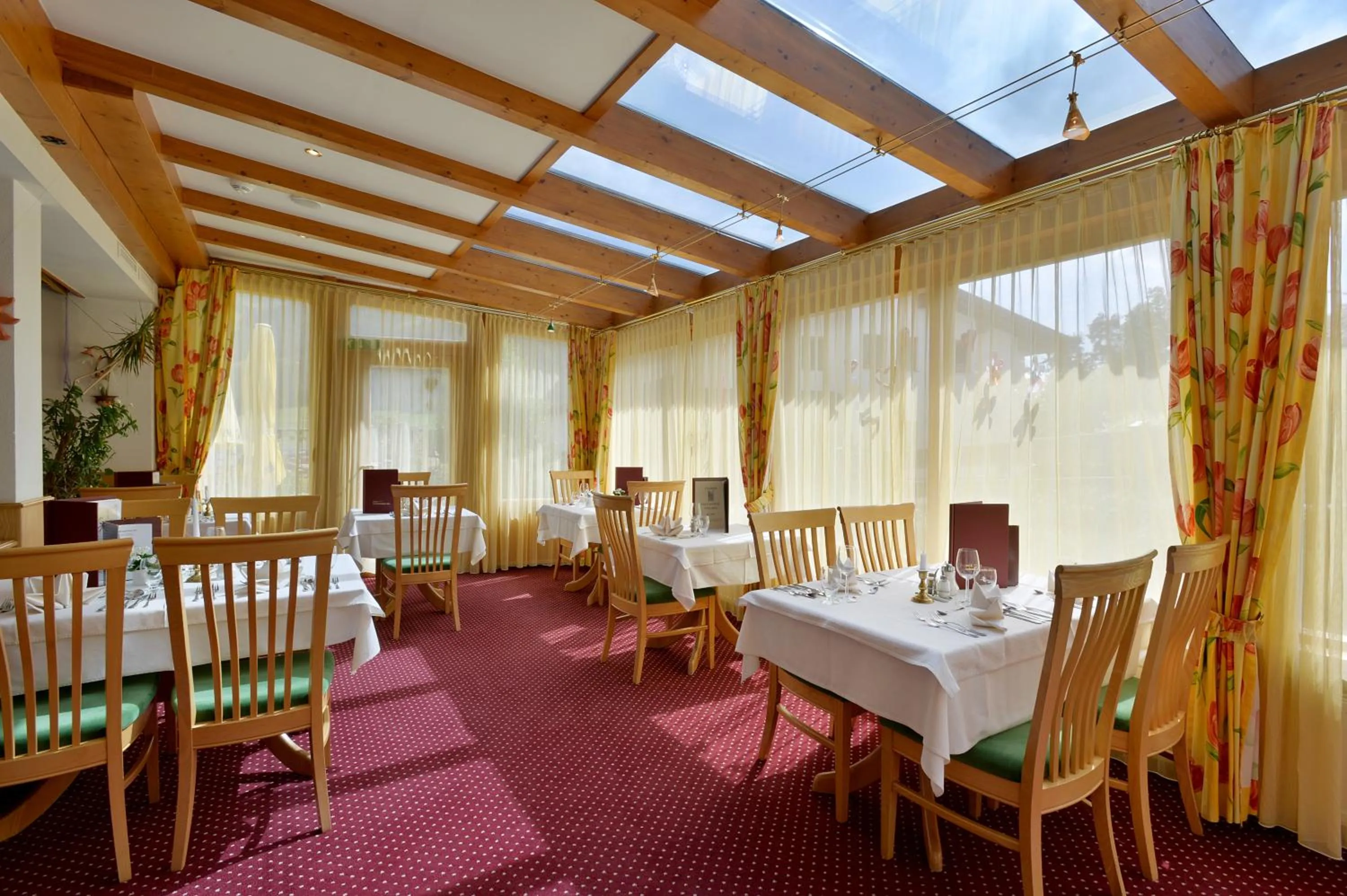 Restaurant/places to eat in Hotel Alpenpanorama