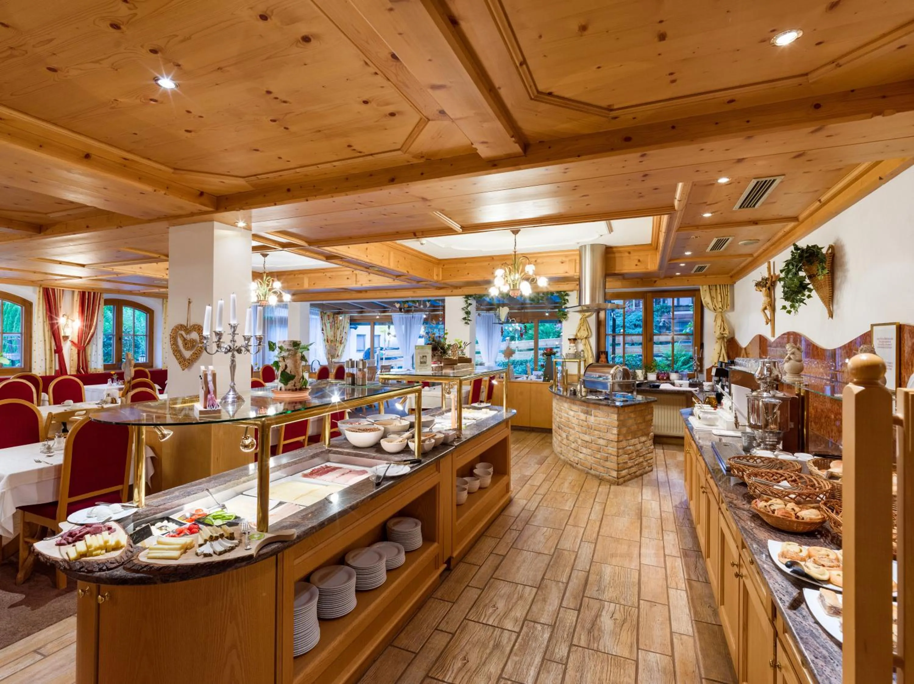 Restaurant/places to eat in Hotel Alpenpanorama