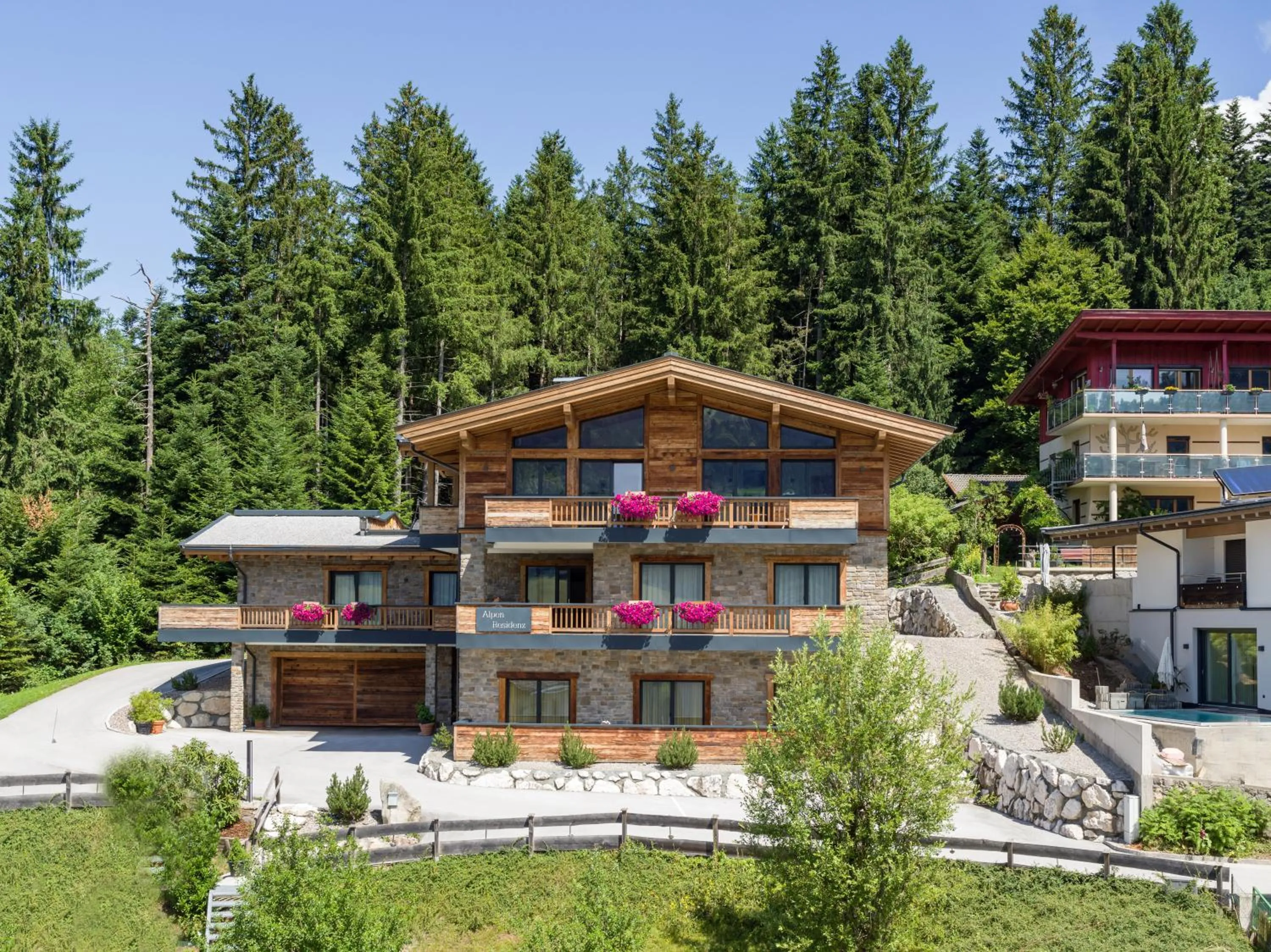 Property building in Hotel Alpenpanorama