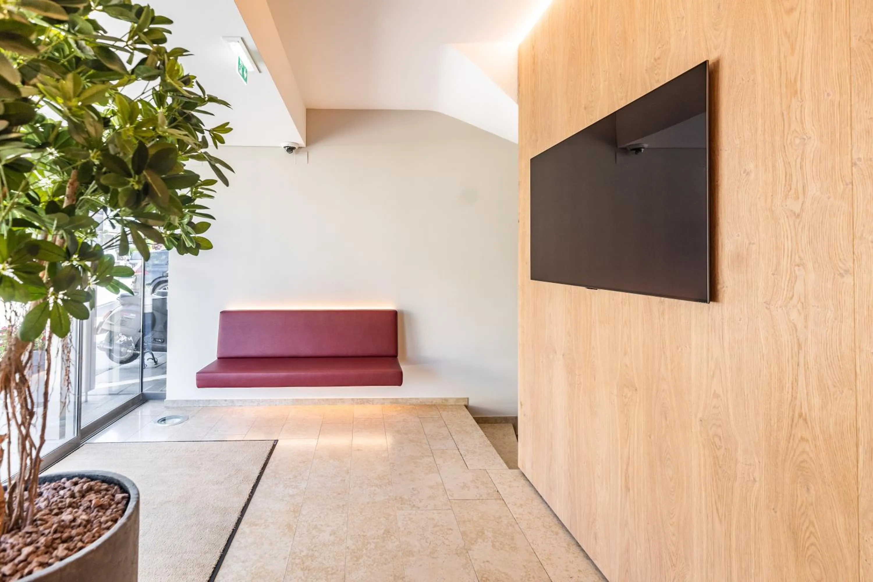 Lobby or reception in Sonne 1806 - Hotel am Campus Dornbirn