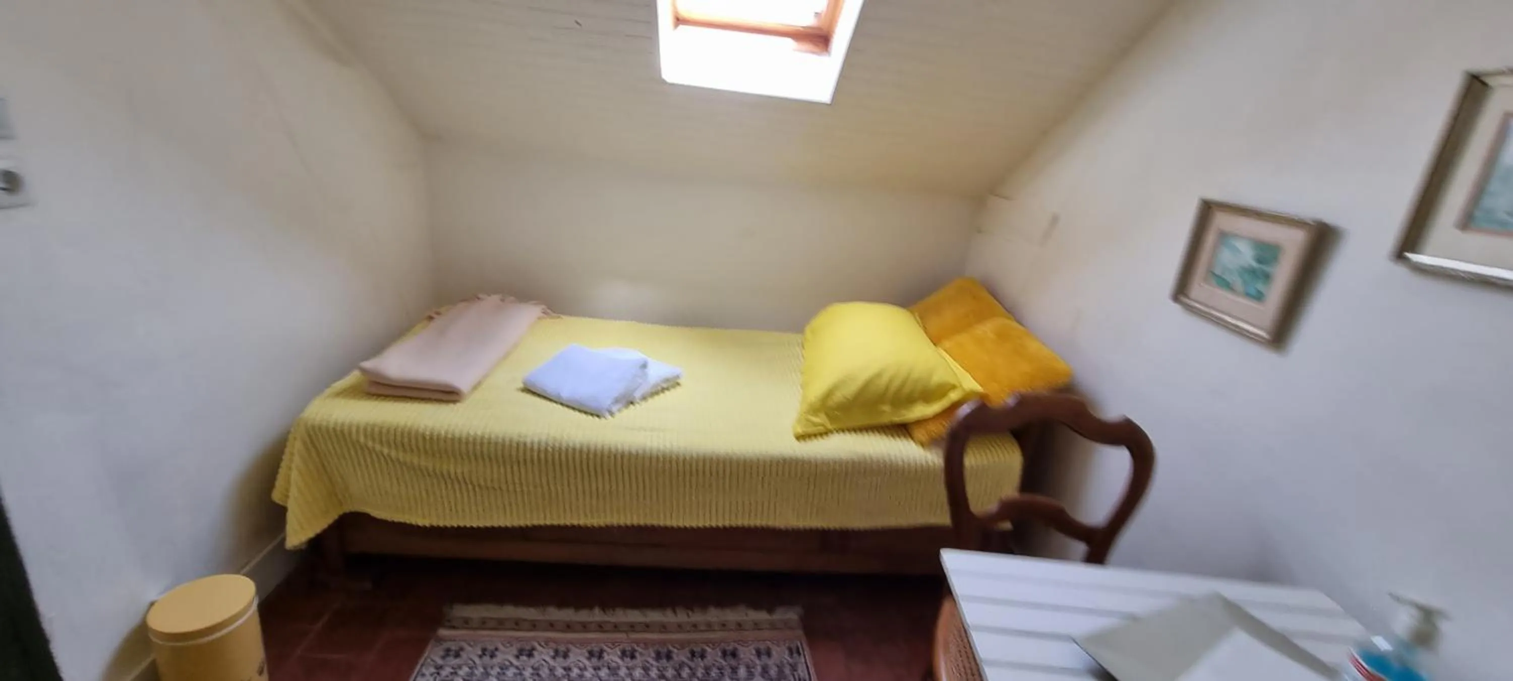 Bed in Chambre d'Hôtes Les Jardins de Marie, SCI Charles III