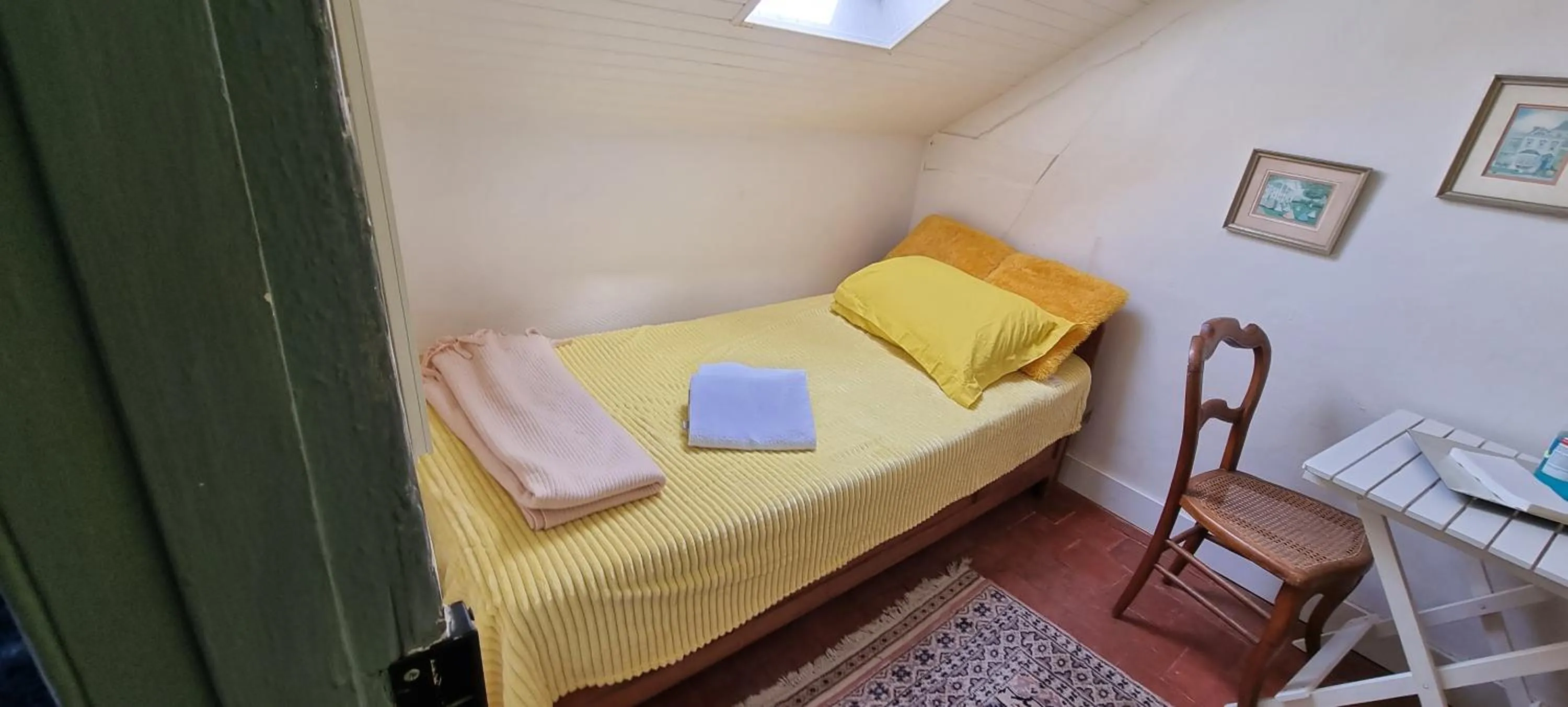 Photo of the whole room, Bed in Chambre d'Hôtes Les Jardins de Marie, SCI Charles III