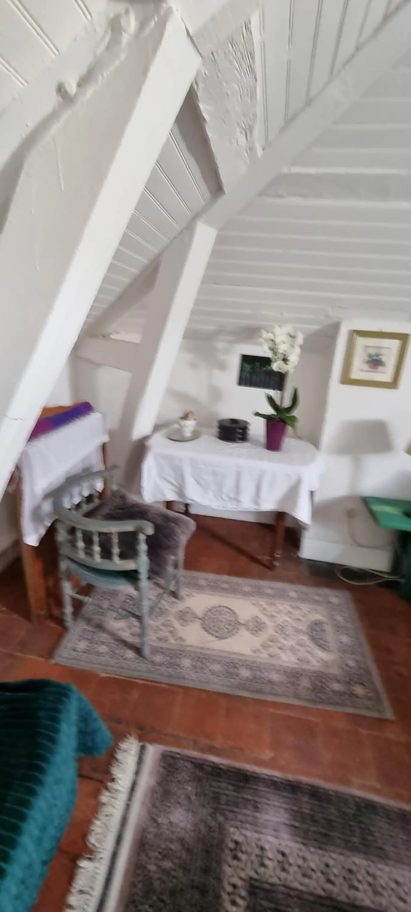 Photo of the whole room in Chambre d'Hôtes Les Jardins de Marie, SCI Charles III