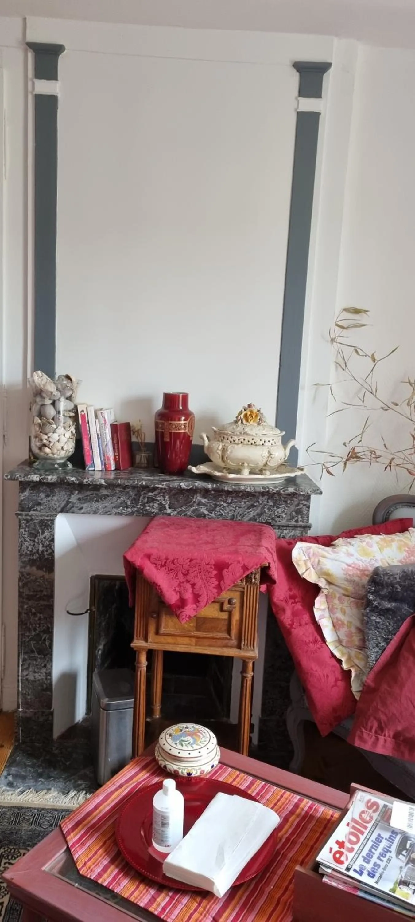 Living room in Chambre d'Hôtes Les Jardins de Marie, SCI Charles III
