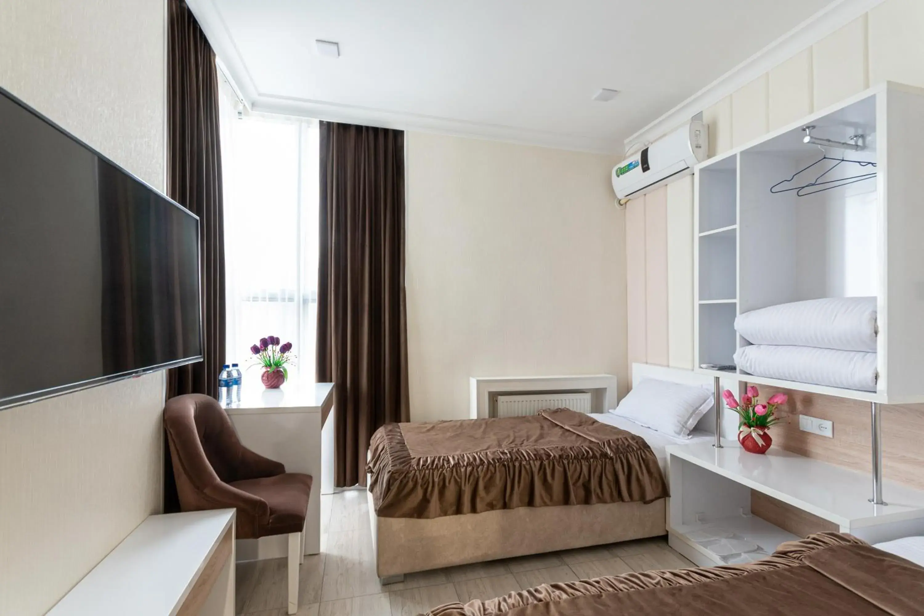 Budget Twin Room - single occupancy in Tantana Hotel Budget Twin Room - single occupancy in Tantana Hotel