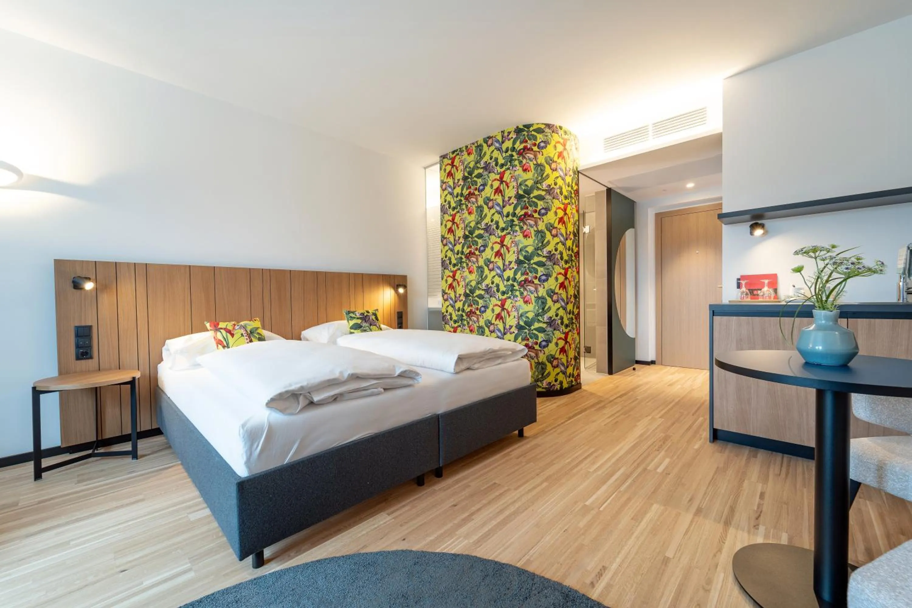 Photo of the whole room, Bed in Amadeo Hotel Schaffenrath