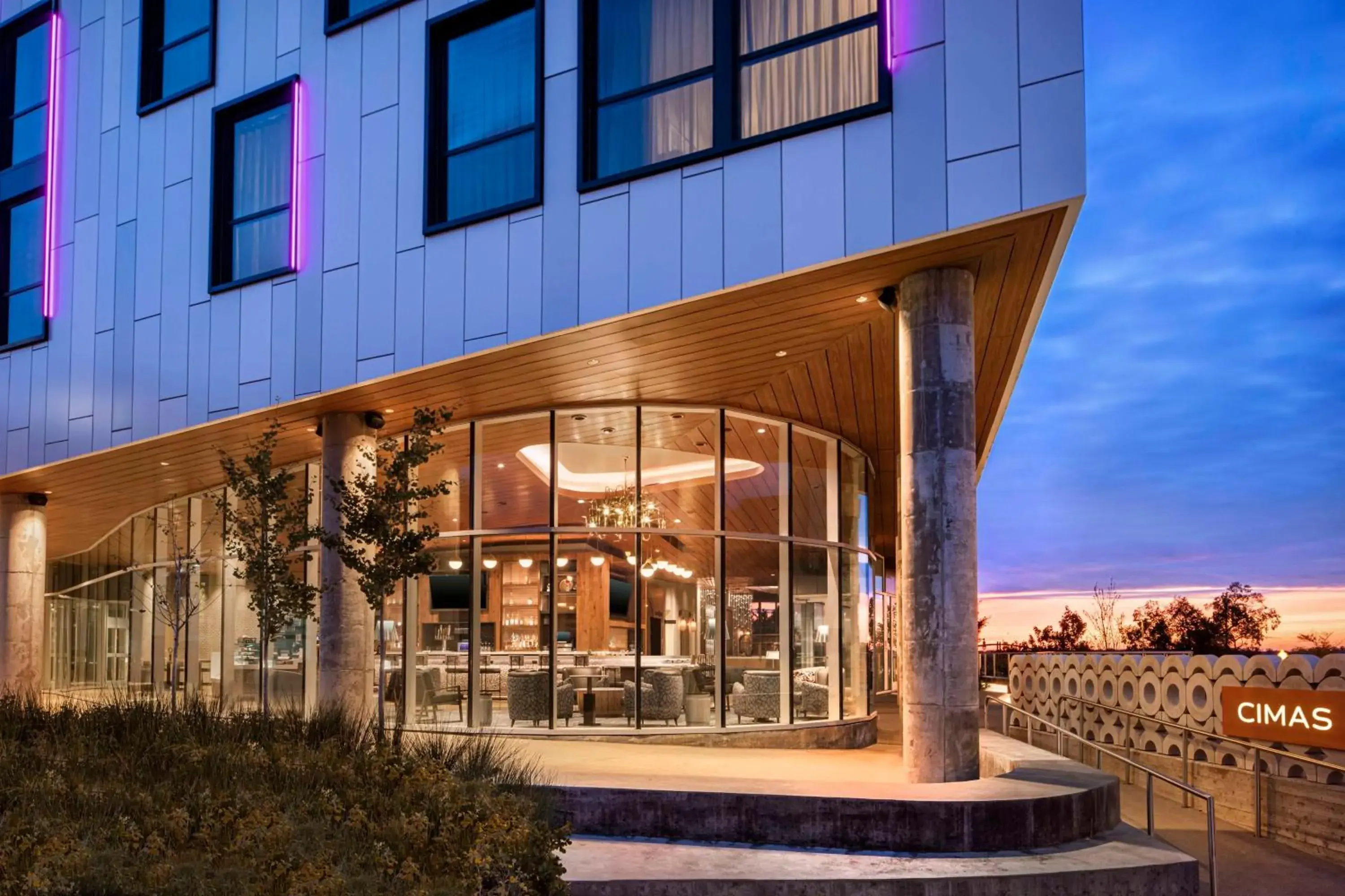 Property building in Hyatt Centric Beale Street Memphis Property building in Hyatt Centric Beale Street Memphis