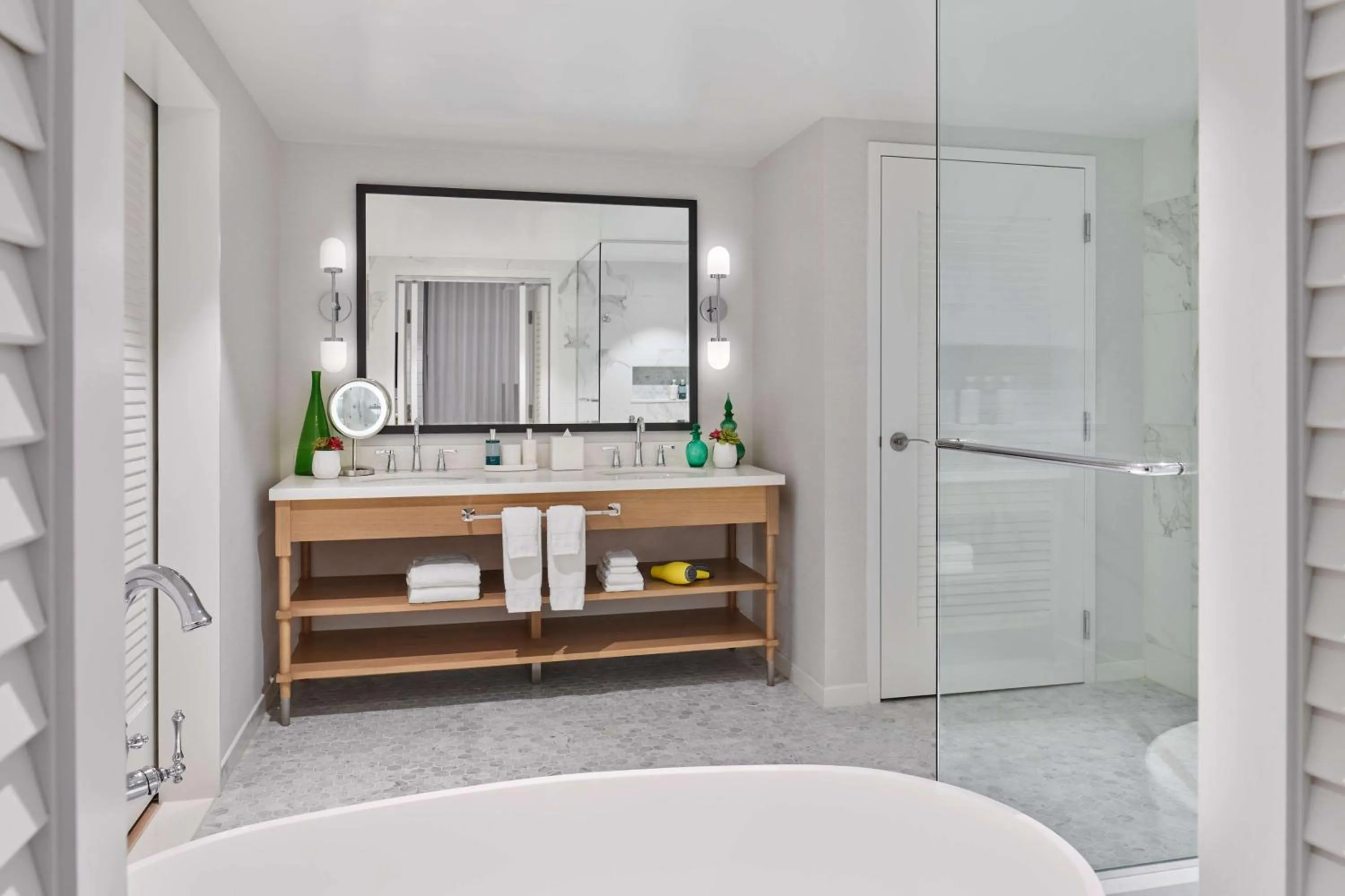 Photo of the whole room in The Seabird Ocean Resort & Spa, Part of Destination Hotel by Hyatt