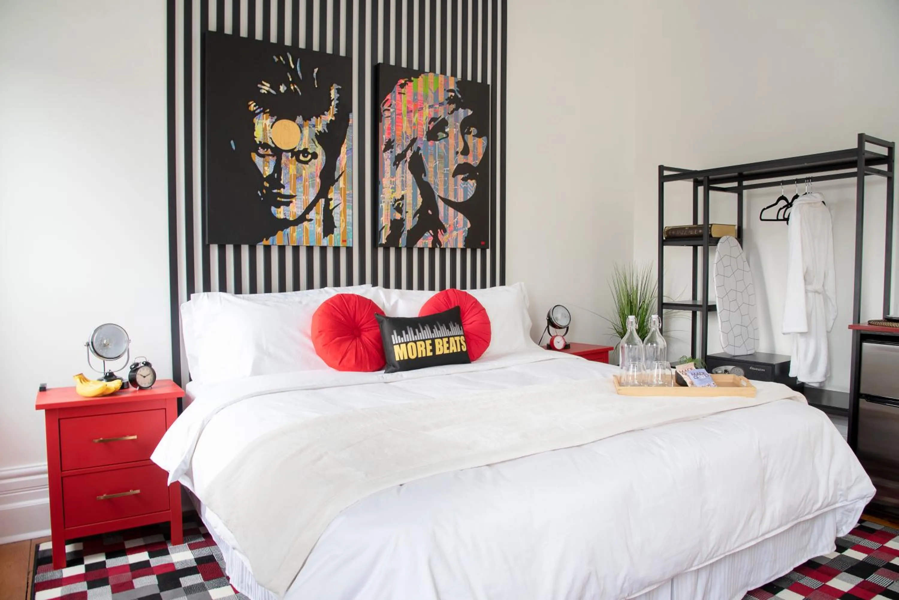 Bed in The Juniper Inn