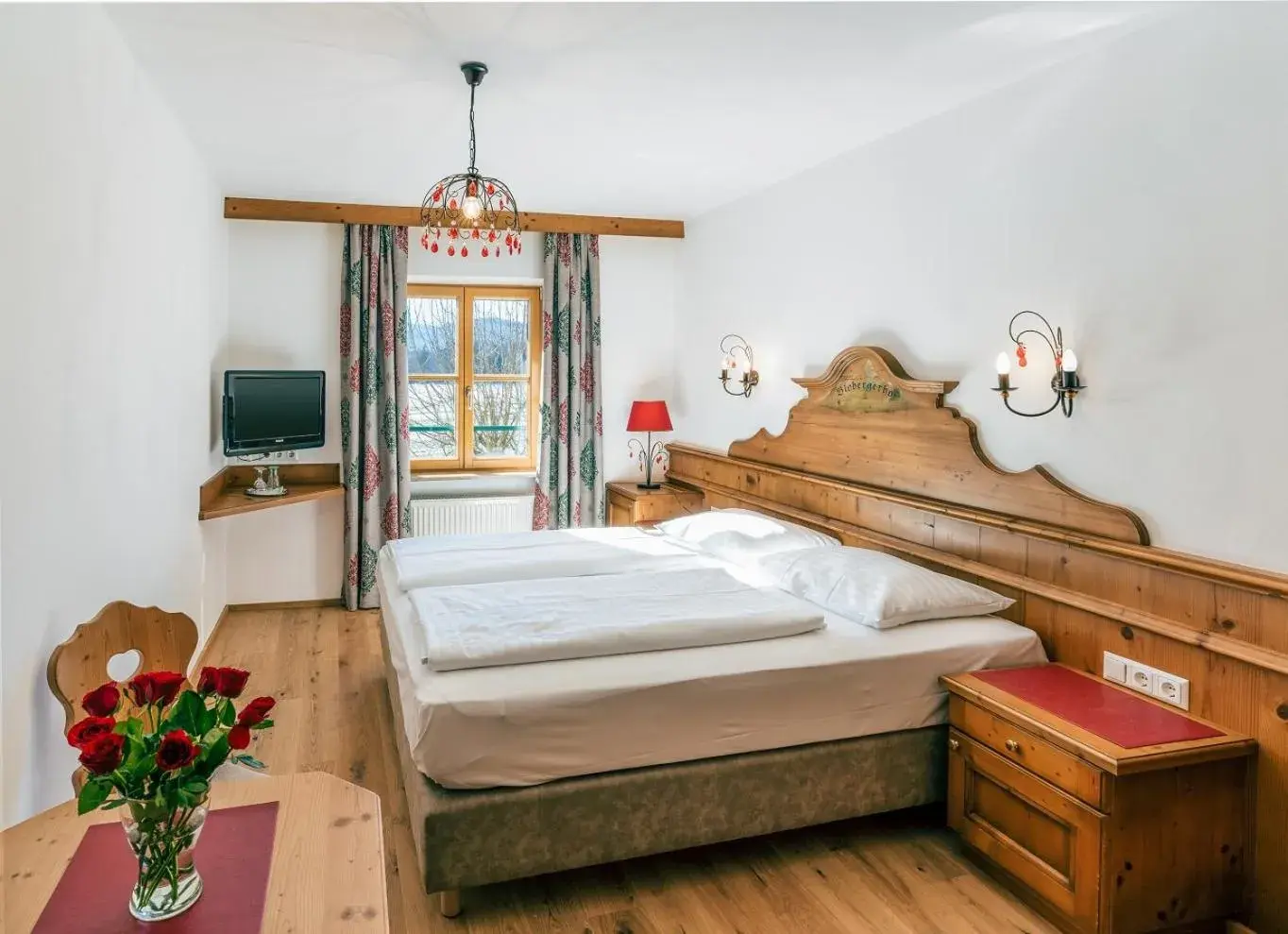 Photo of the whole room, Bed in Bloberger Hof