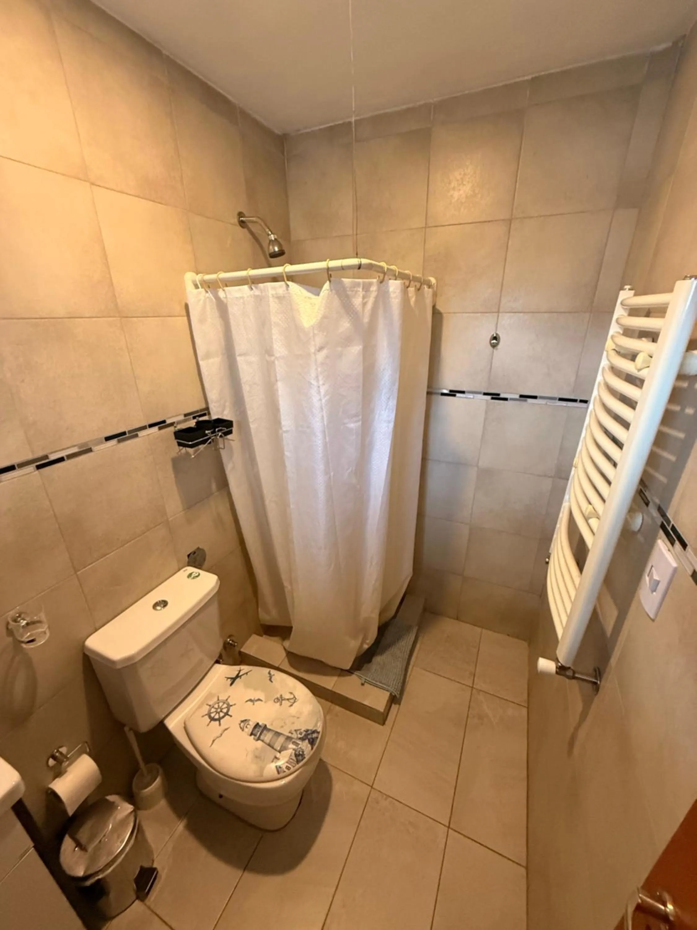 Bathroom in MS Hotel Campos 26