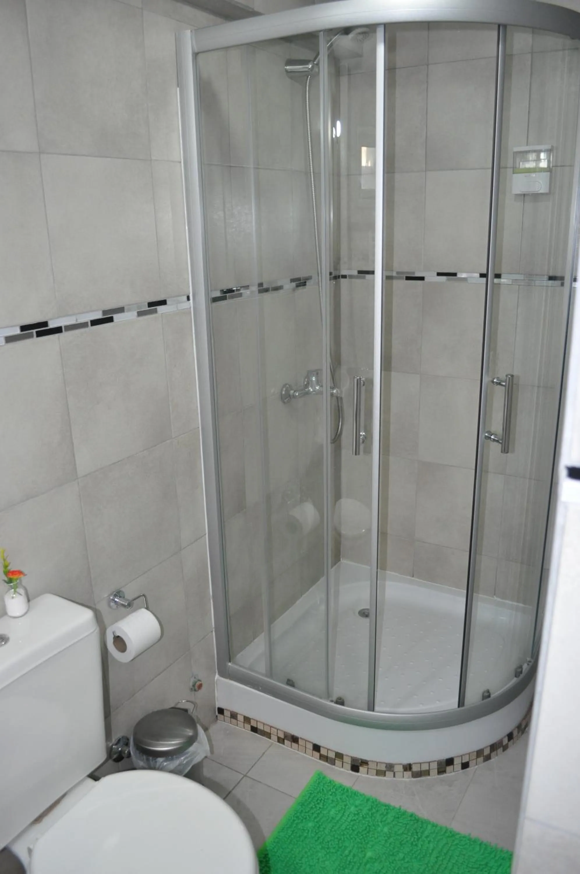 Shower in MS Hotel Campos 26