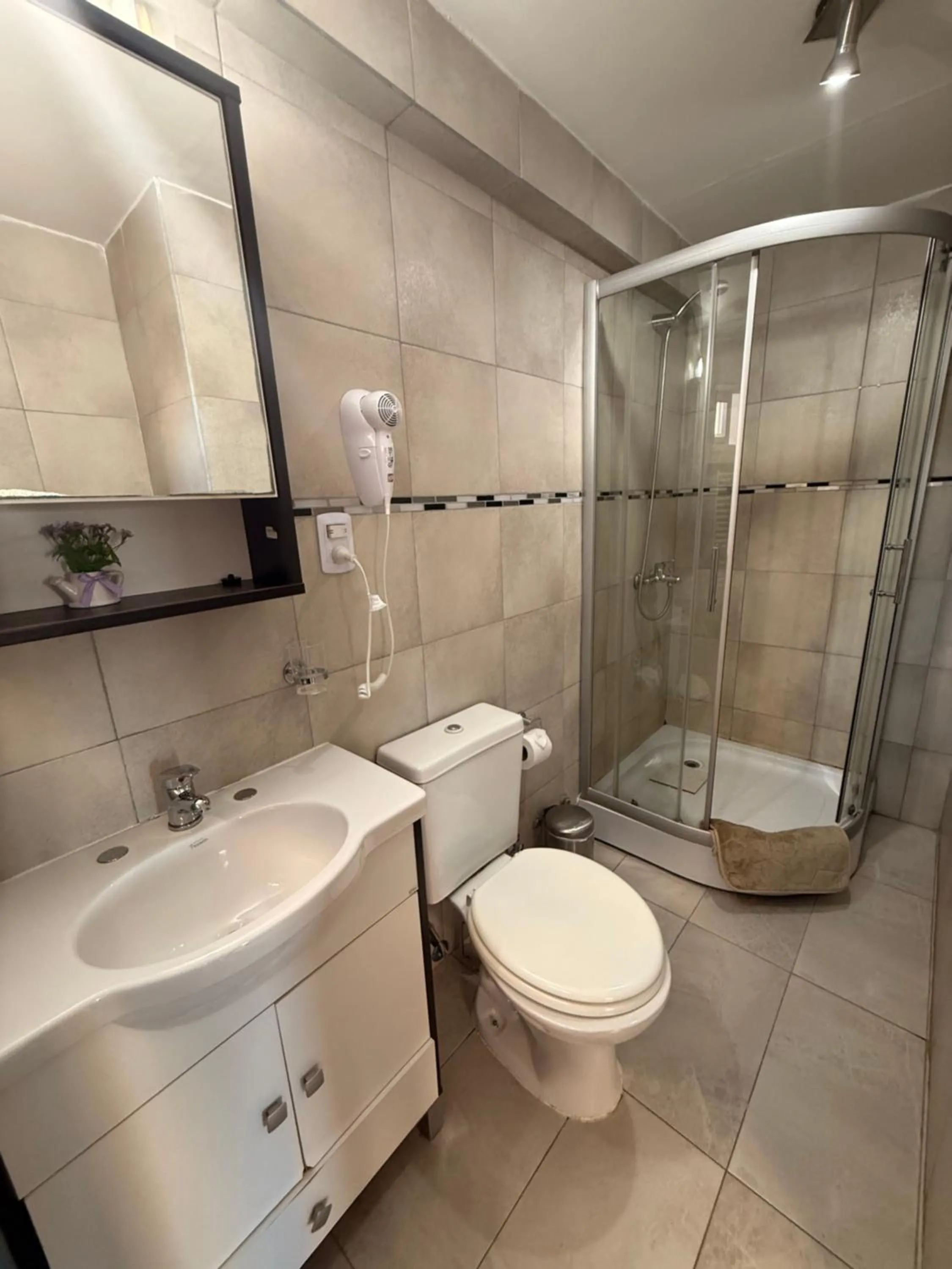 Bathroom in MS Hotel Campos 26