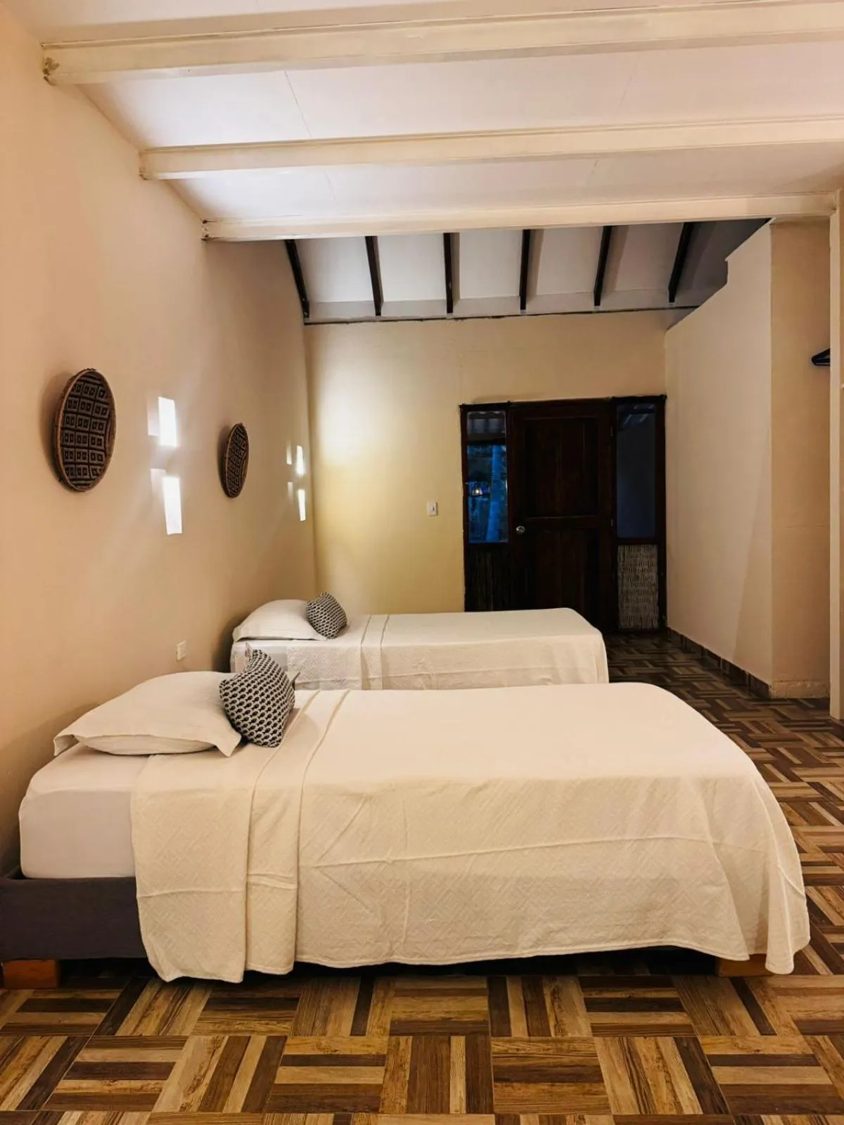 Photo of the whole room, Bed in Rosario EcoHotel - Islas del Rosario