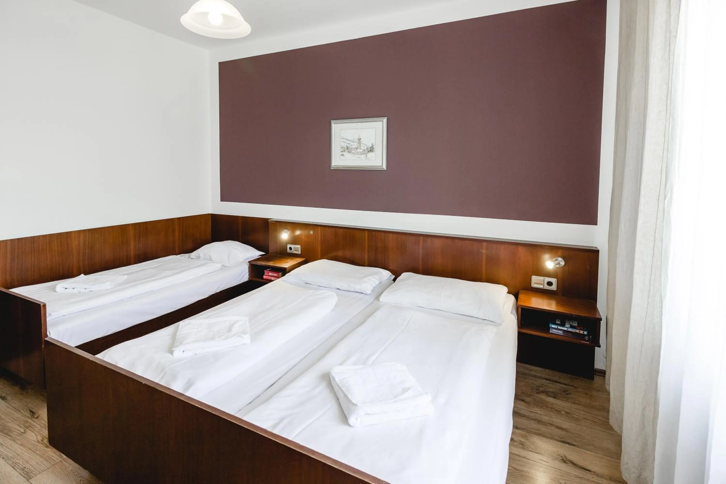 Photo of the whole room, Bed in Hotel Hoffinger