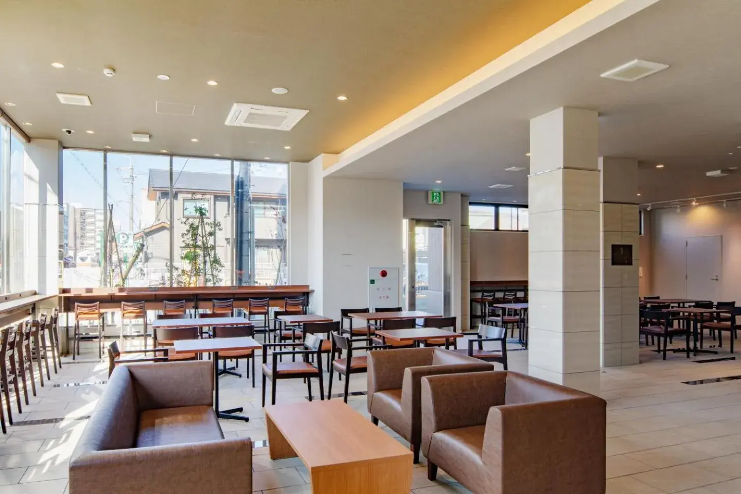 Lobby or reception in Hotel Elite Kyoto Staion ---- Previous Kyoto City Gardens Hotel Lobby or reception in Hotel Elite Kyoto Staion ---- Previous Kyoto City Gardens Hotel