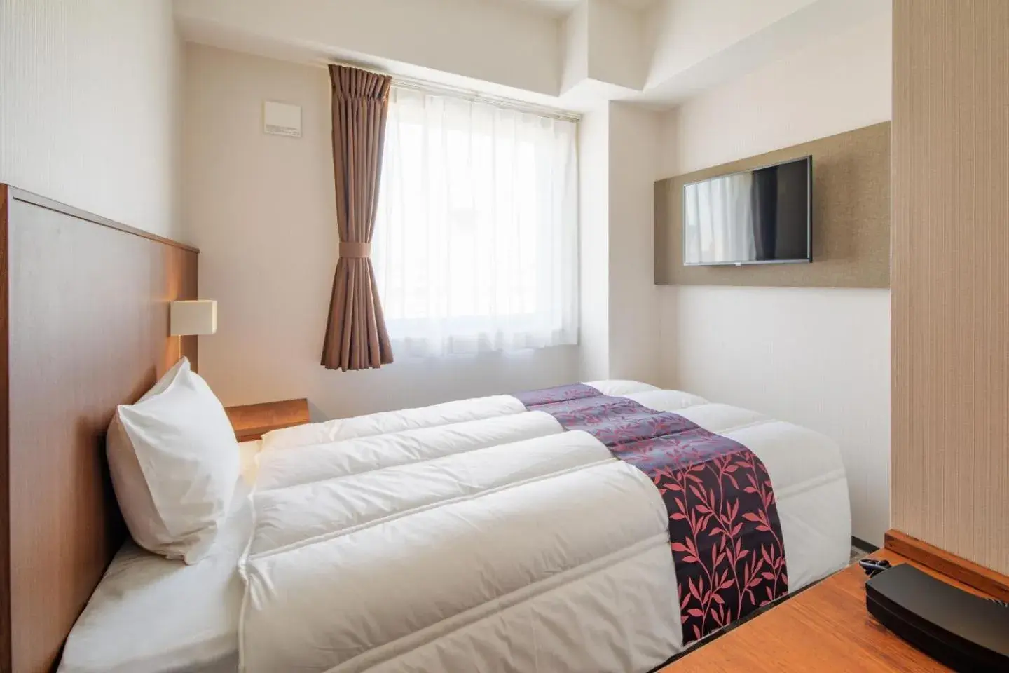Single Room in Hotel Elite Kyoto Staion ---- Previous Kyoto City Gardens Hotel Single Room in Hotel Elite Kyoto Staion ---- Previous Kyoto City Gardens Hotel