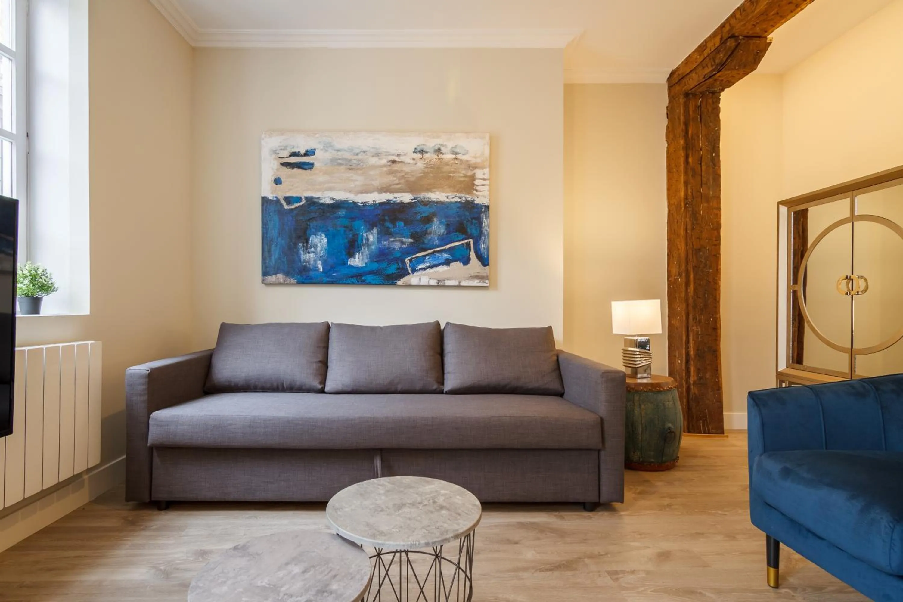 Living room in Paseo del Arenal en el Casco Viejo