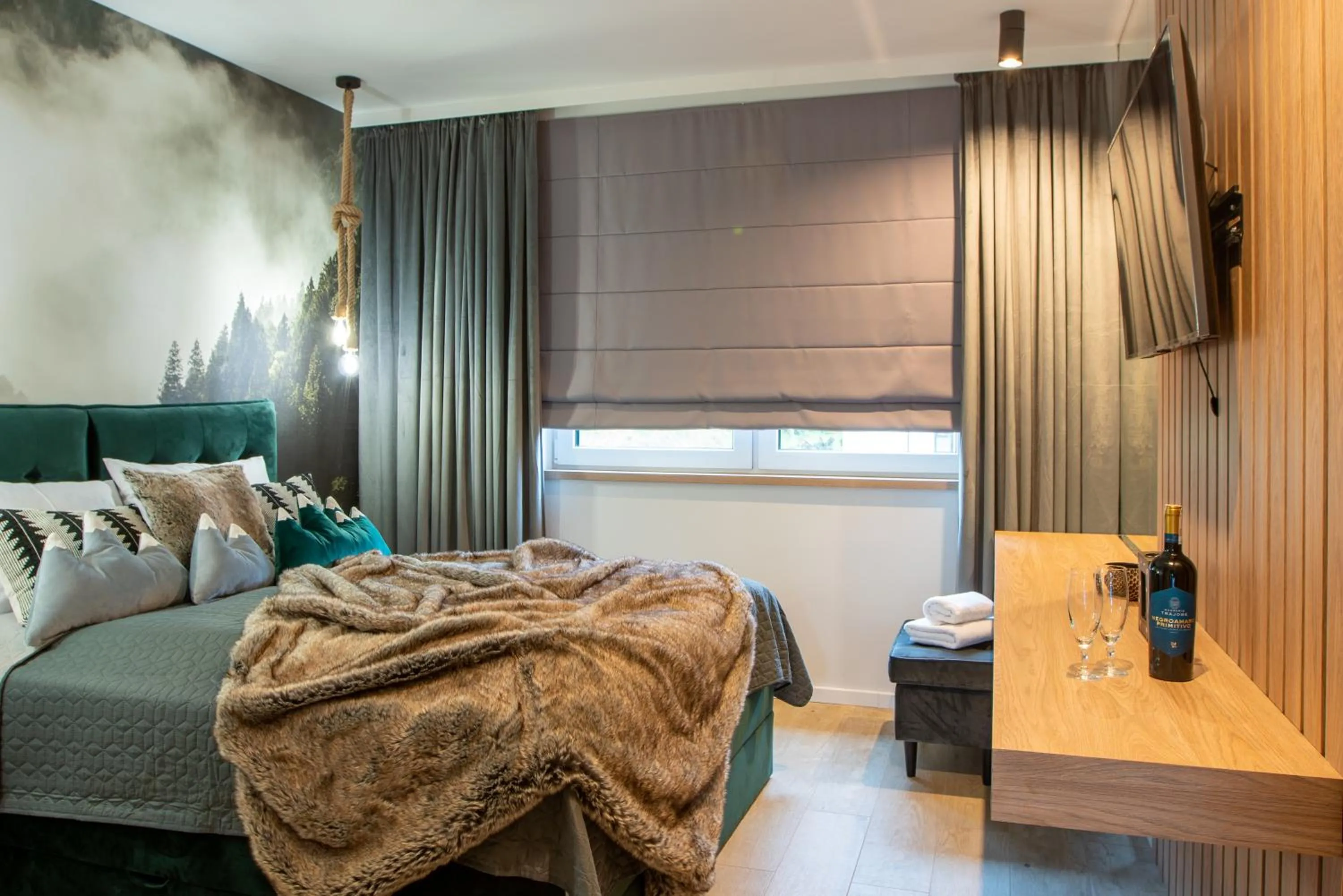 Bed in Apartamenty Pod Stokiem 200 m do kolejki Na Skrzyczne - szczyrk apartamenty