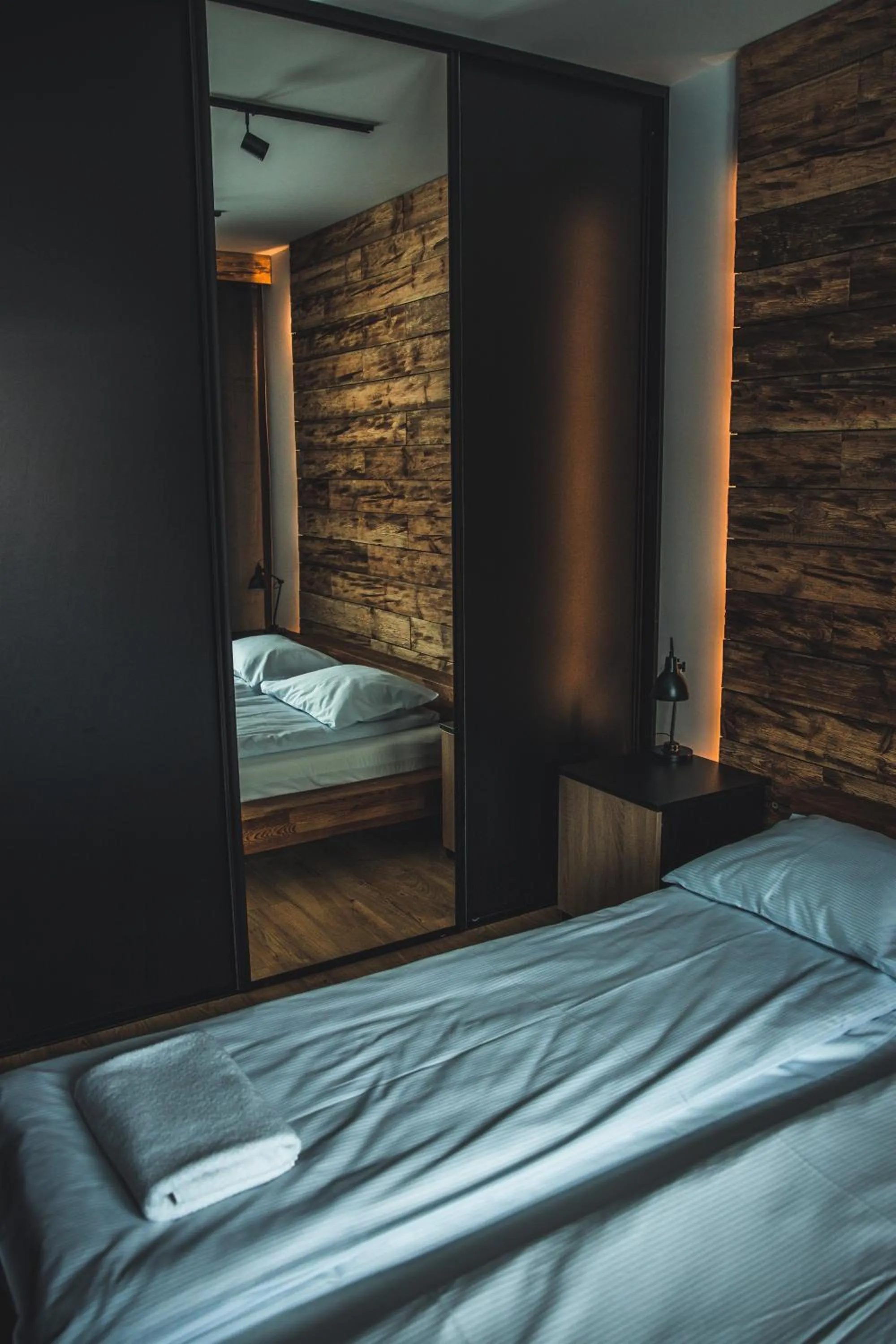 Bedroom, Bed in Apartamenty Pod Stokiem 200 m do kolejki Na Skrzyczne - szczyrk apartamenty