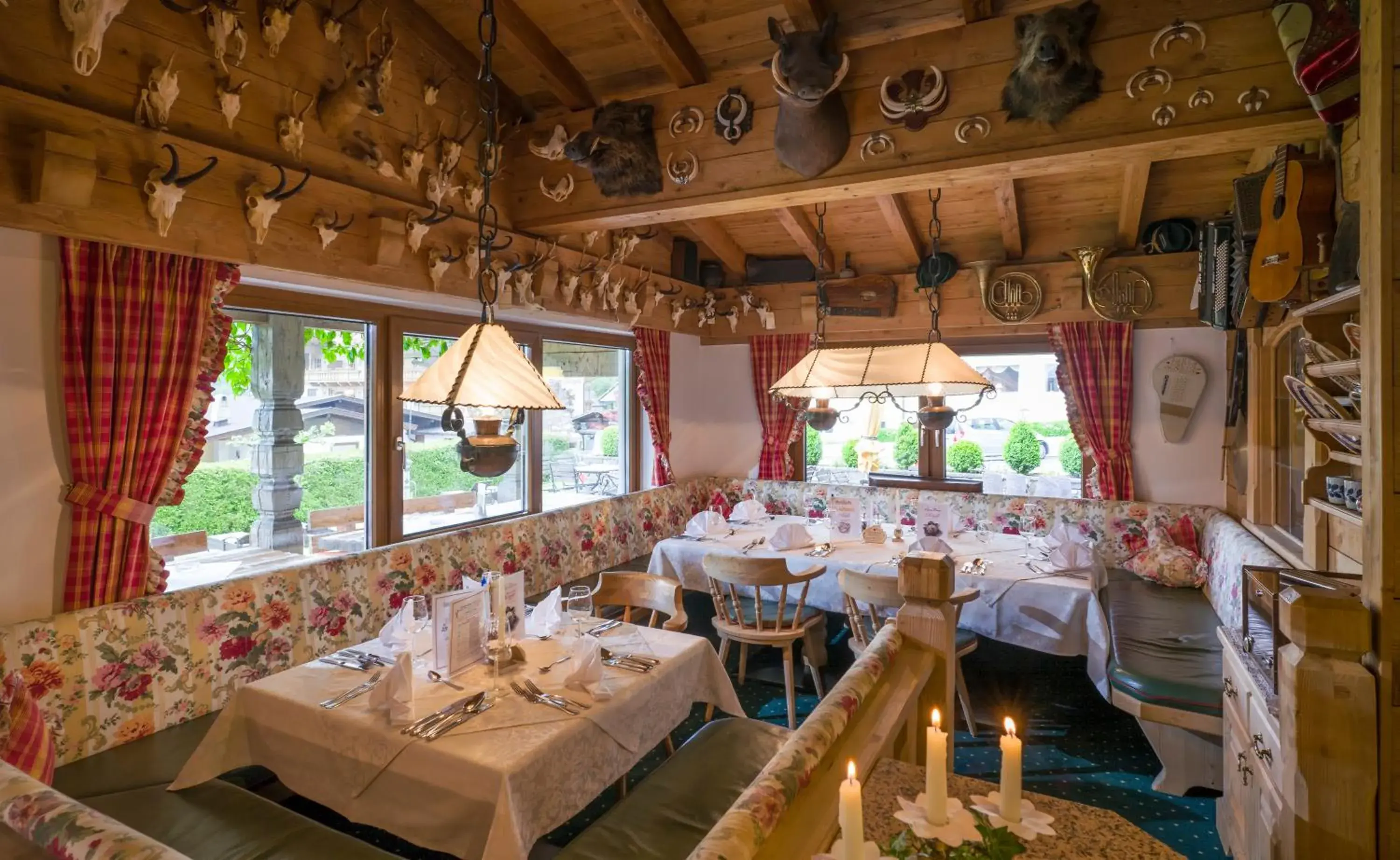 Restaurant/Places to Eat in Hotel-Pension Rotspitz