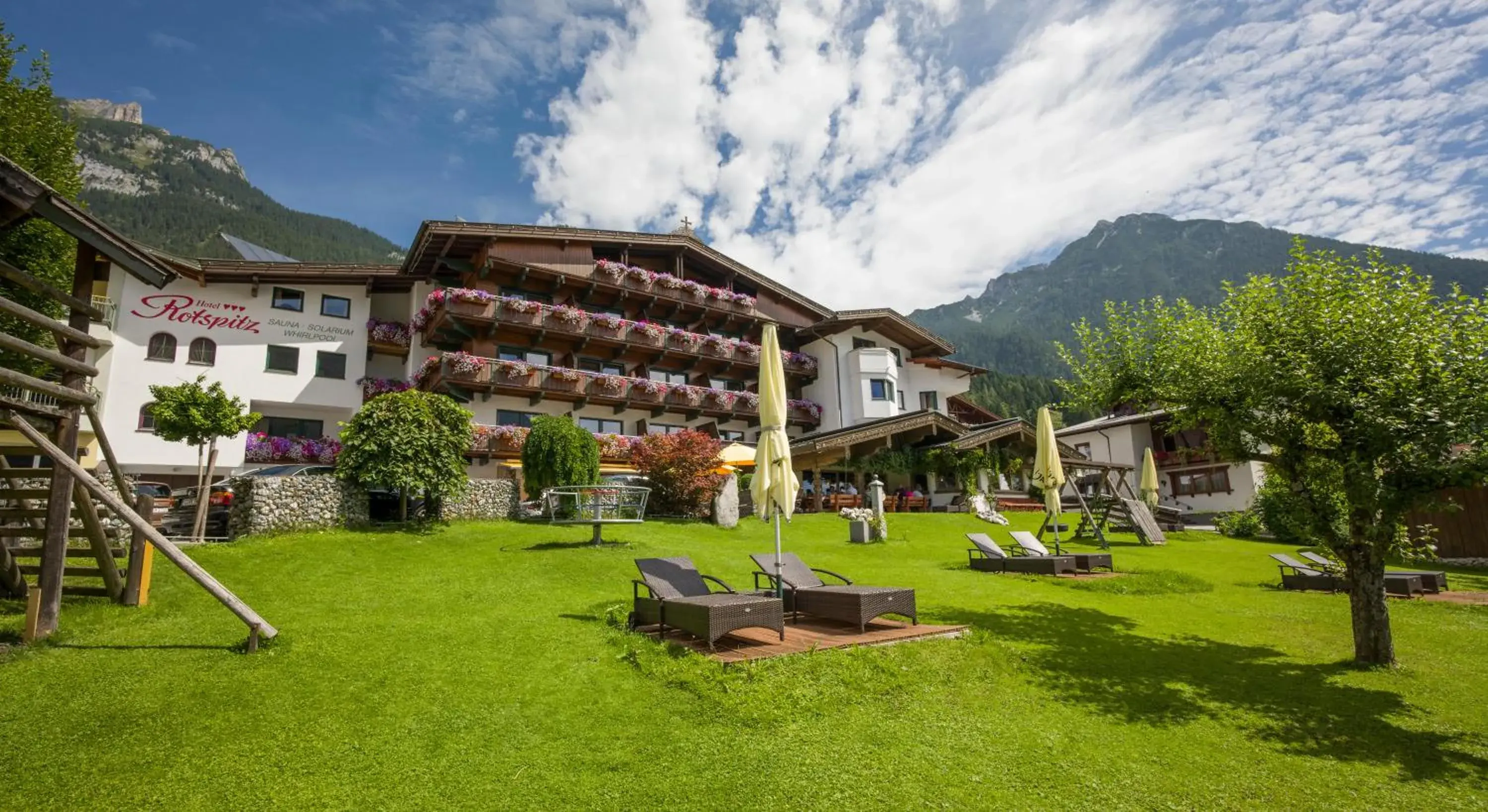 Property Building in Hotel-Pension Rotspitz