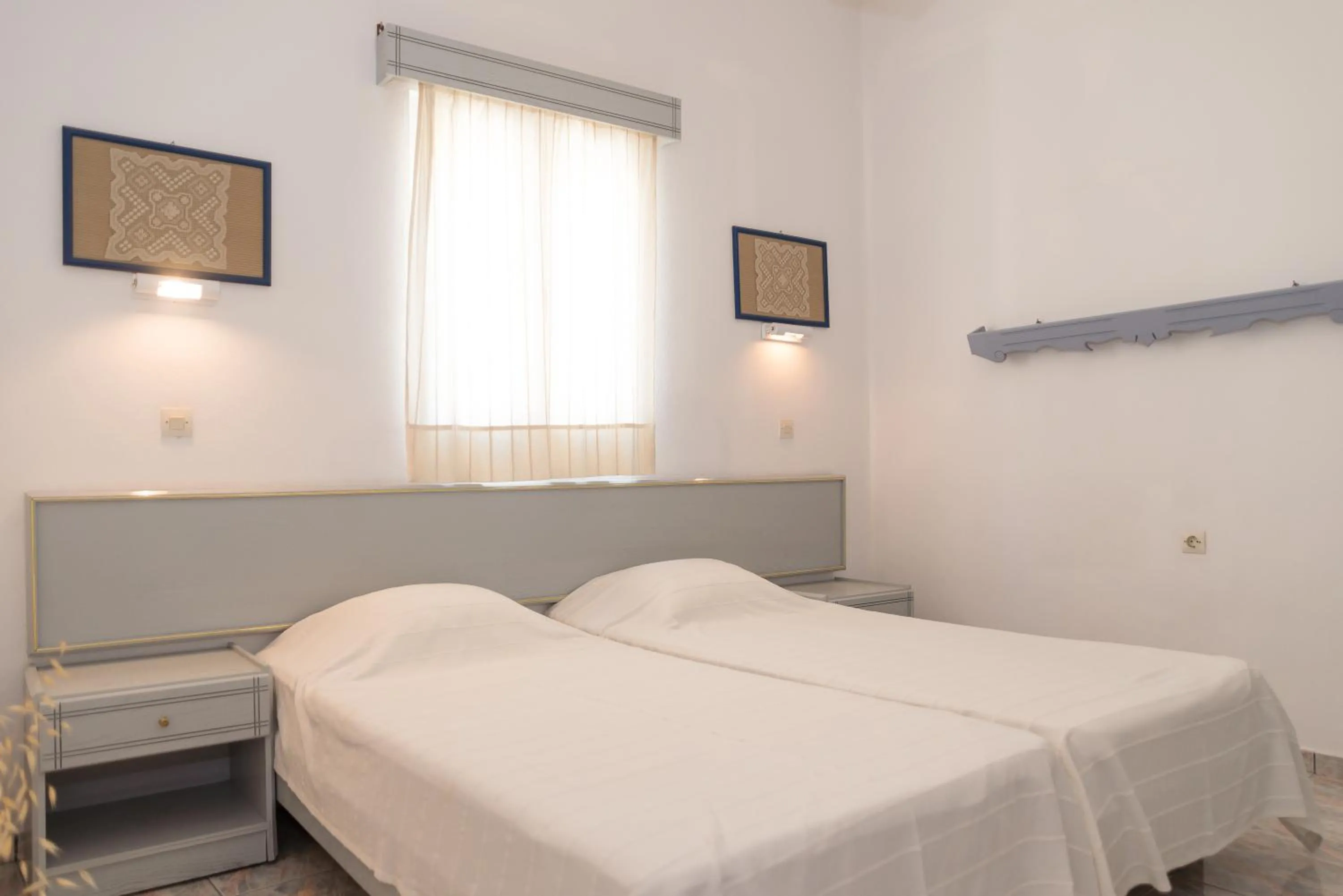 Bed in Captain Manos Studio Apartments