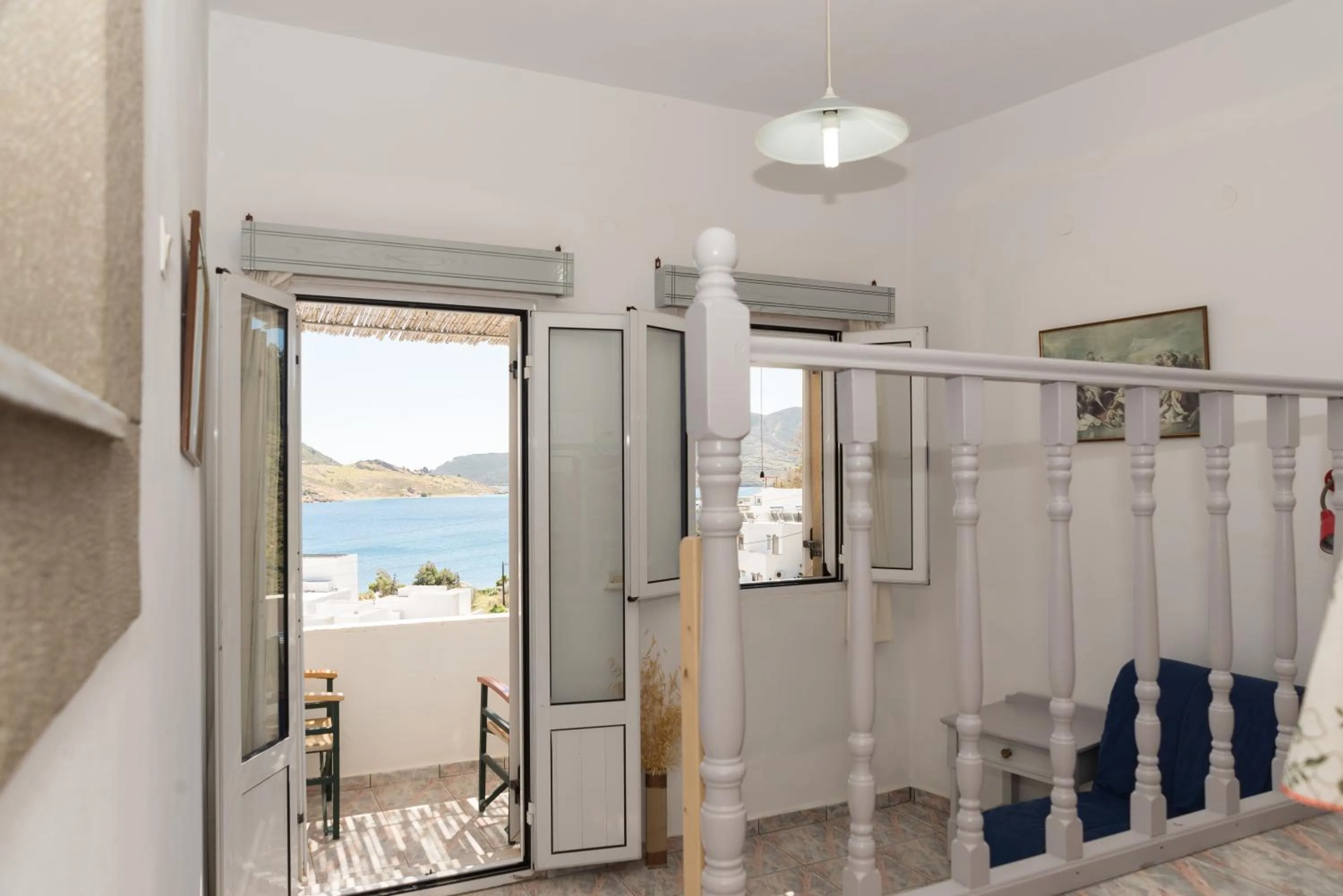 Captain Manos Studio Apartments