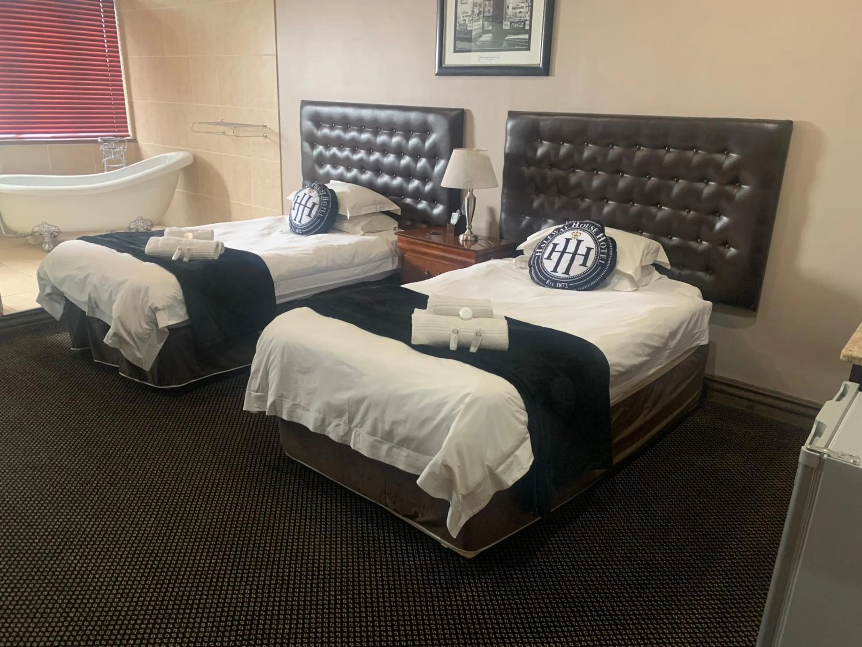 Bed in Halfway House Hotel