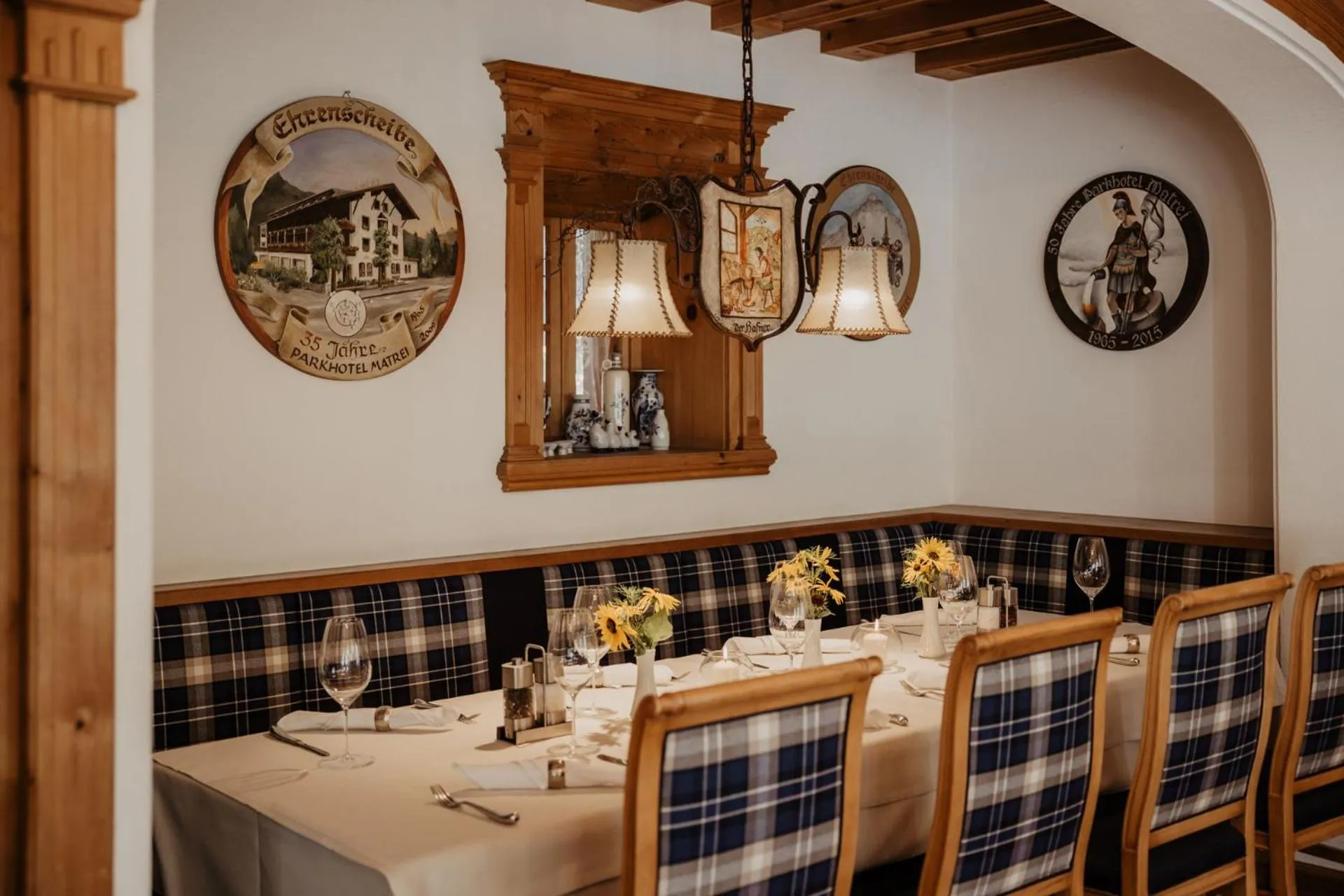 Restaurant/places to eat in Parkhotel Matrei