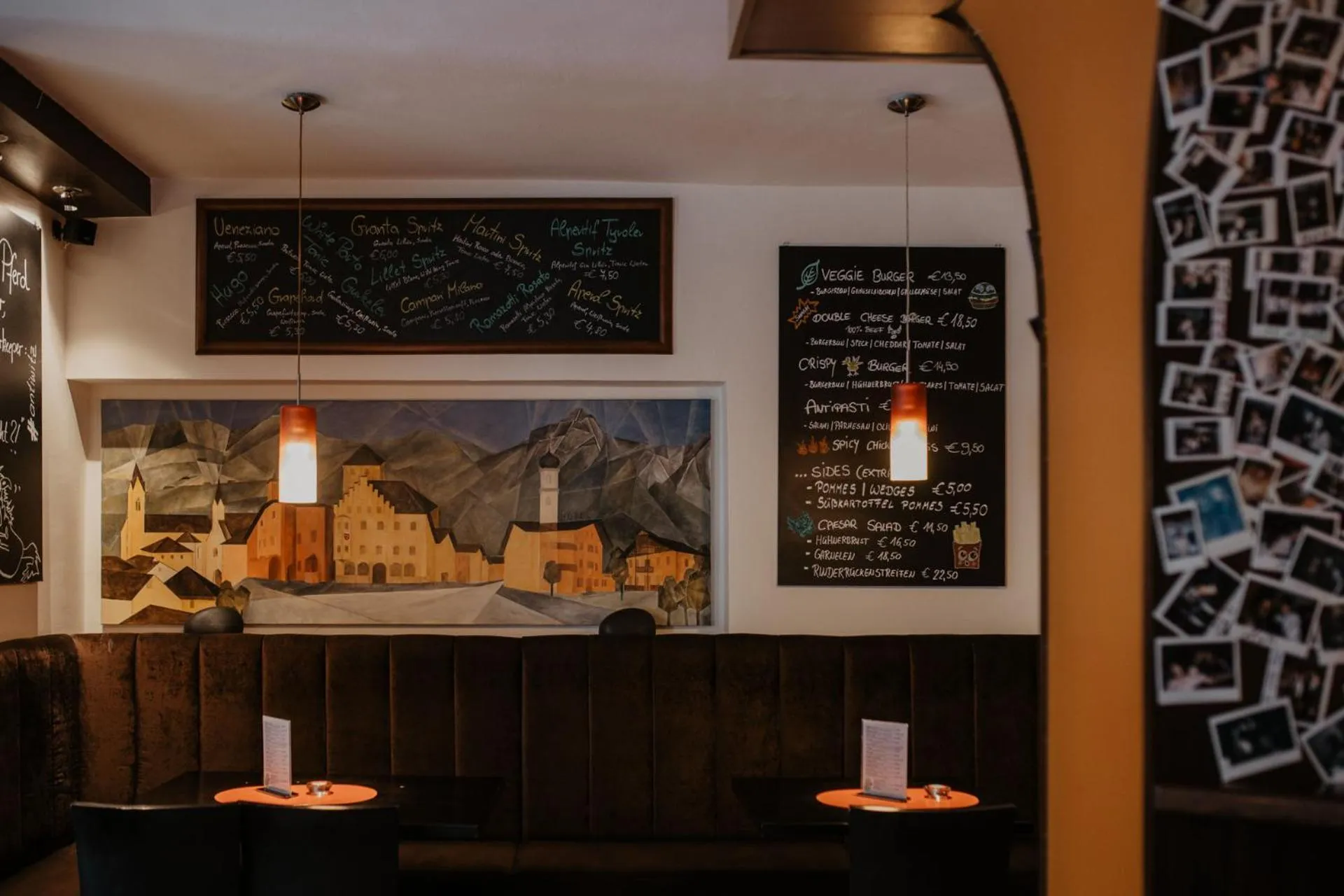 Lounge or bar in Parkhotel Matrei