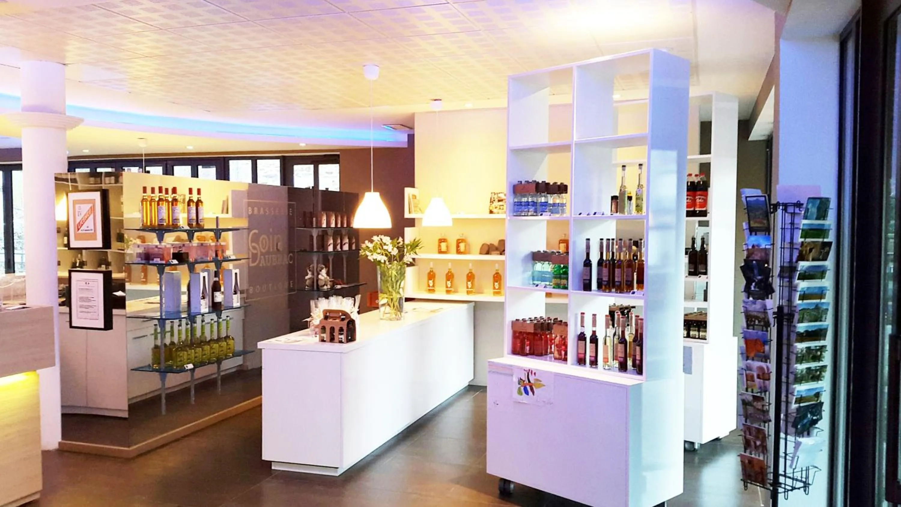 Restaurant/places to eat in Coin d'Aubrac Hôtel Restaurant SPA de luxe